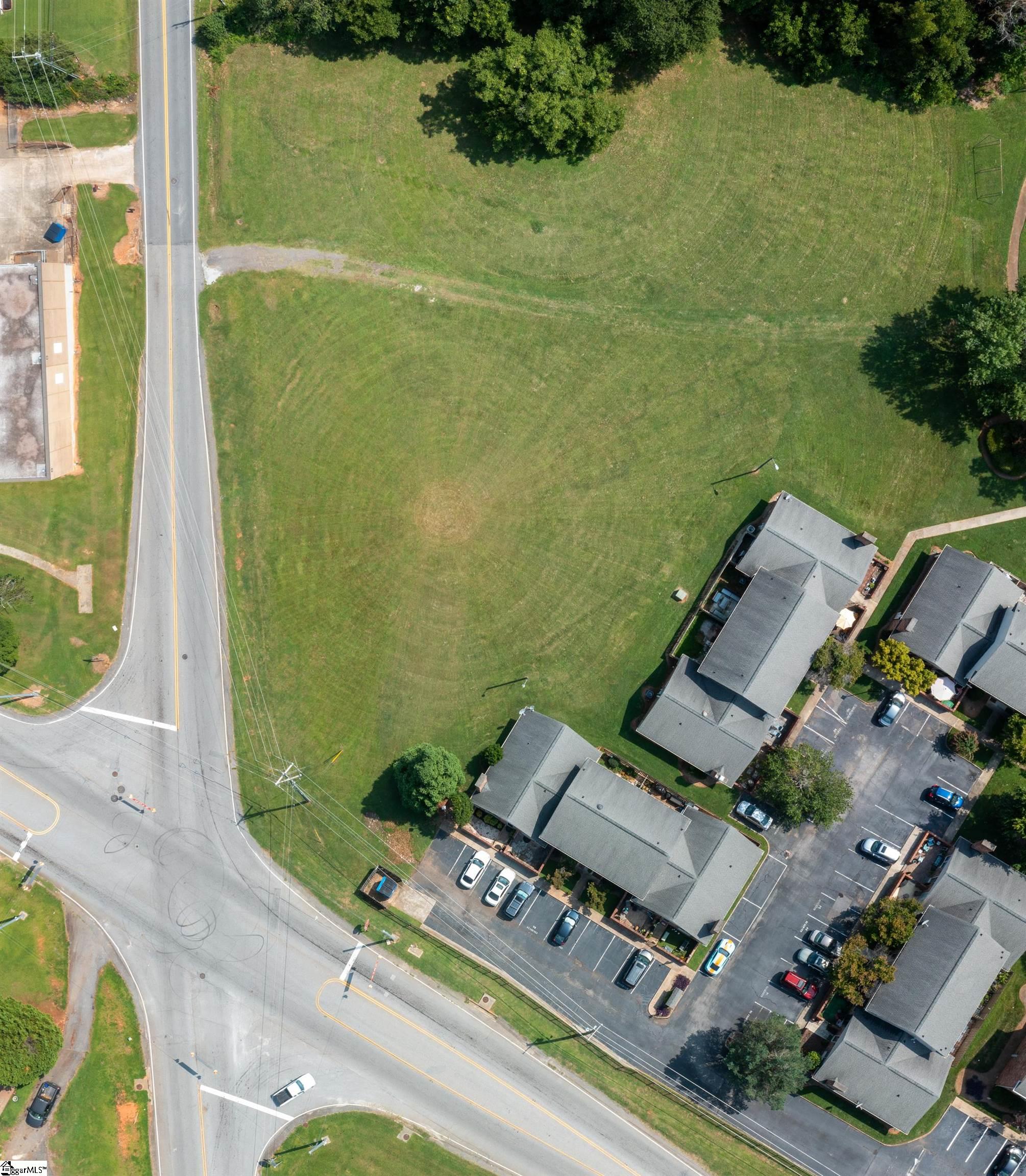 634 Hunts Bridge Road Greenville, SC 29617