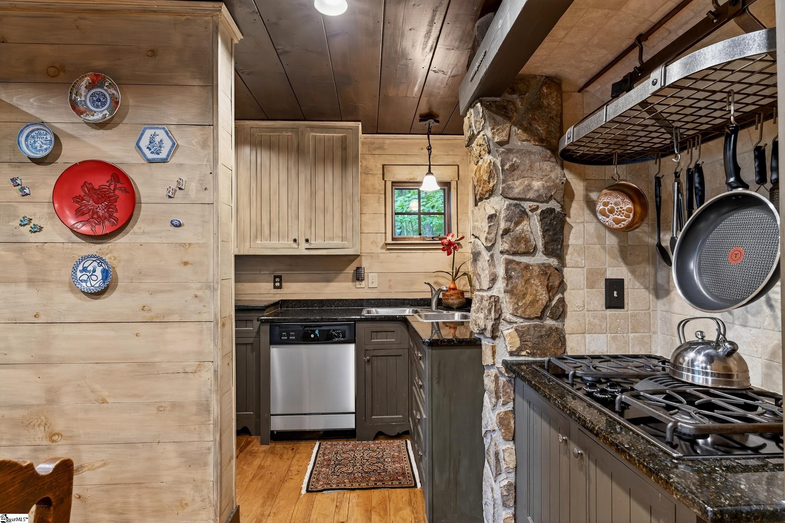 130 Columbine Way Cleveland, SC 29635