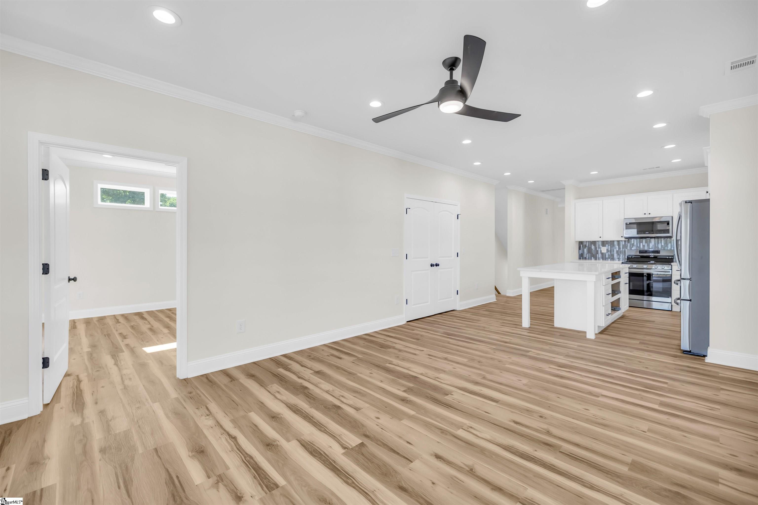 301 Portland Circle Greenwood, SC 29649