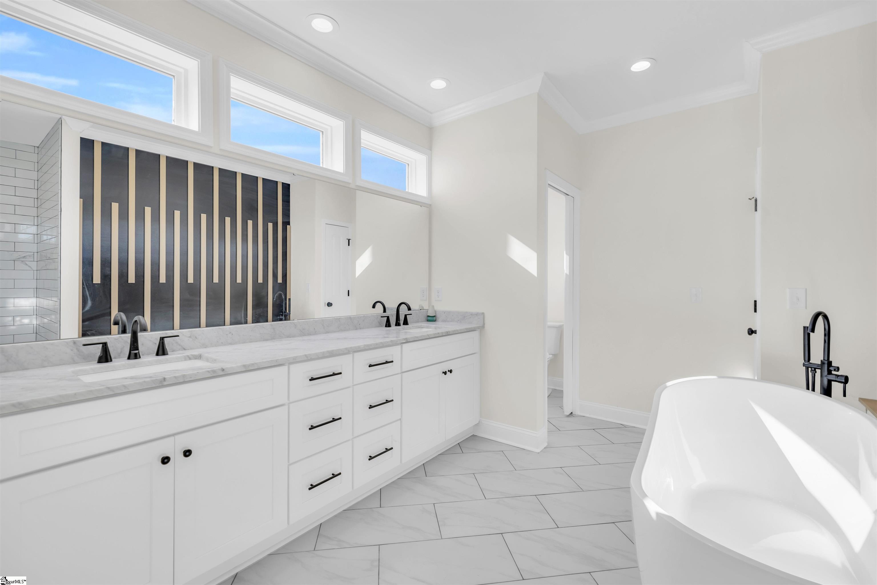 301 Portland Circle Greenwood, SC 29649