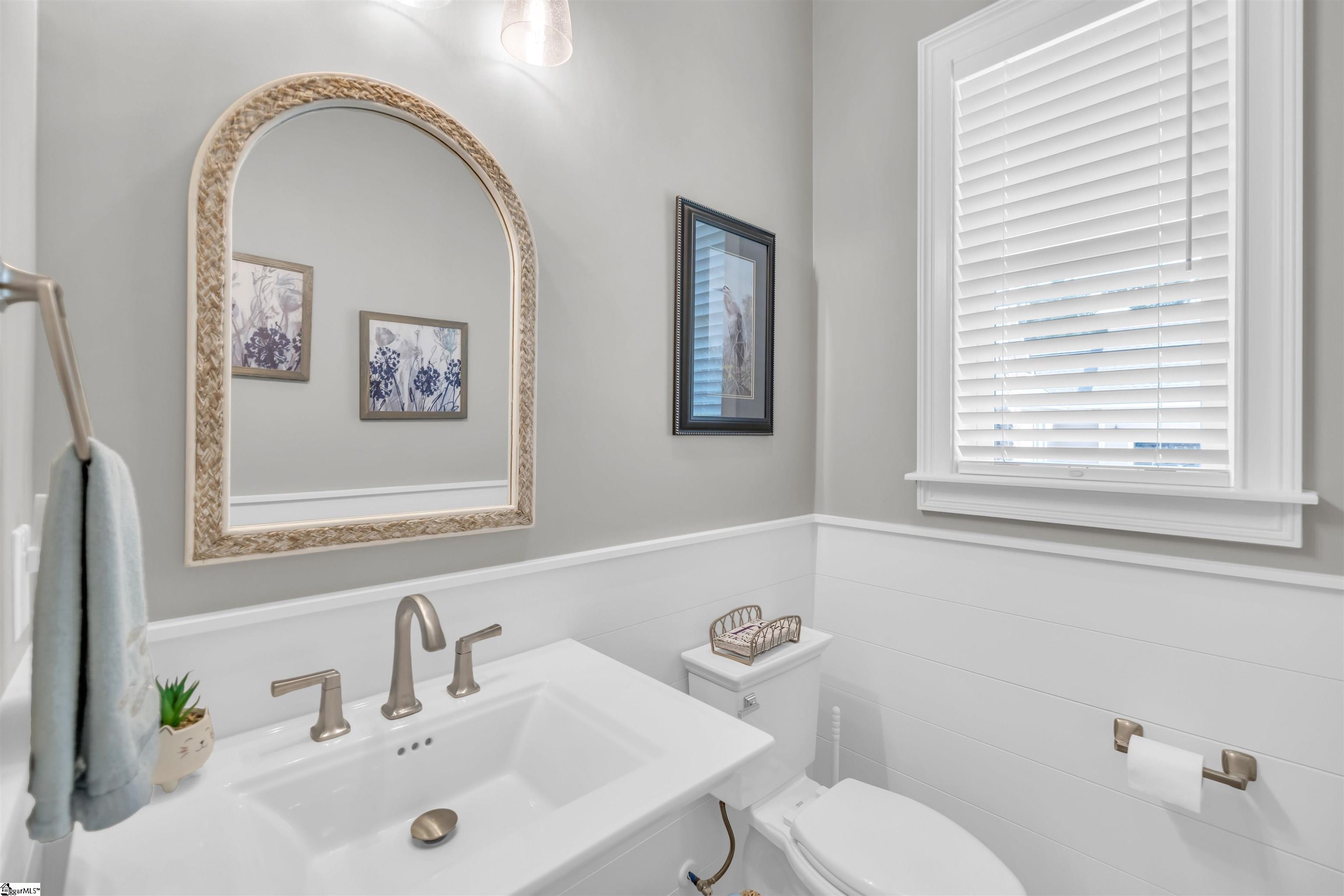 358 Abercrombie Point Greenwood, SC 29649
