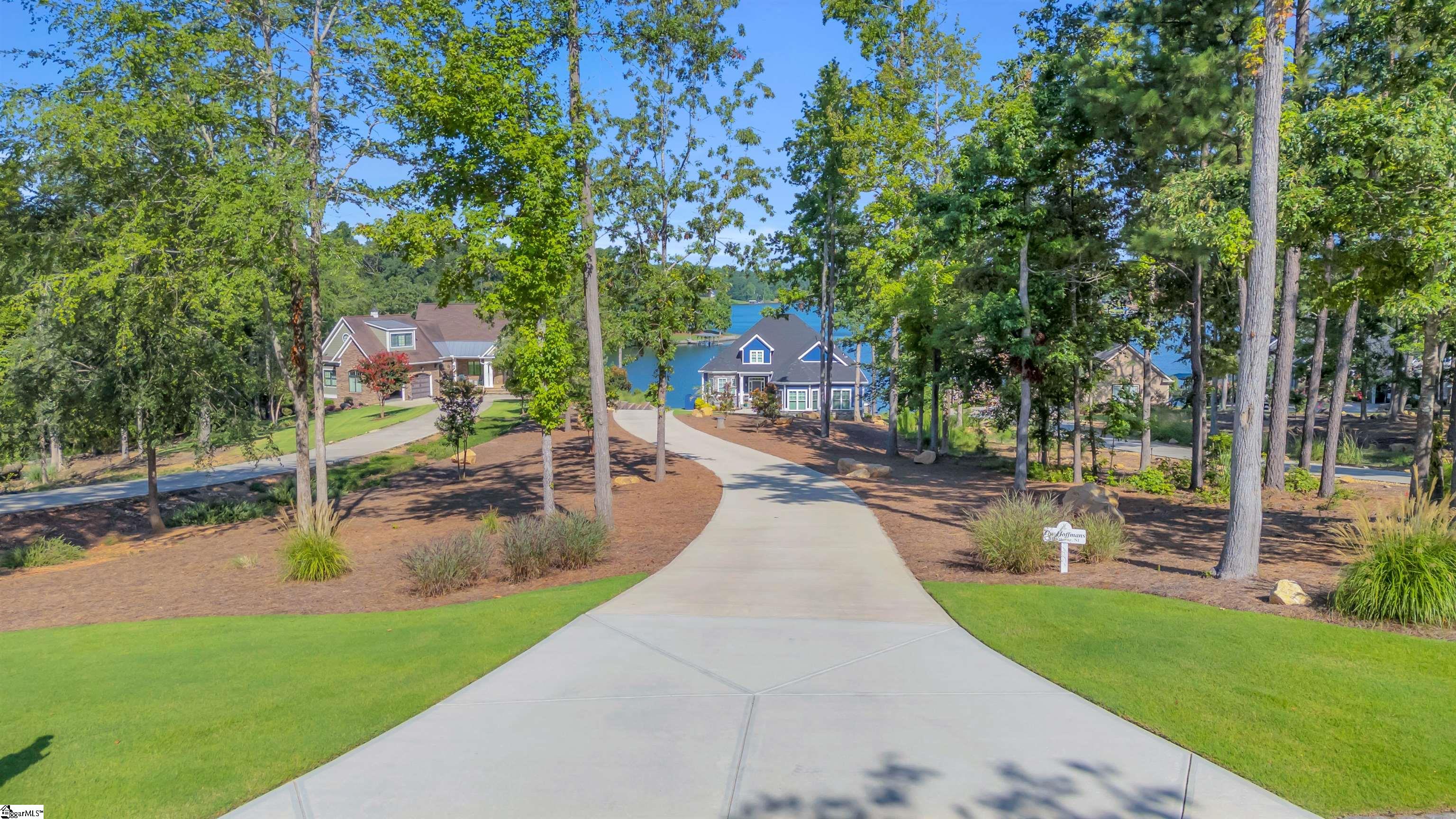358 Abercrombie Point Greenwood, SC 29649