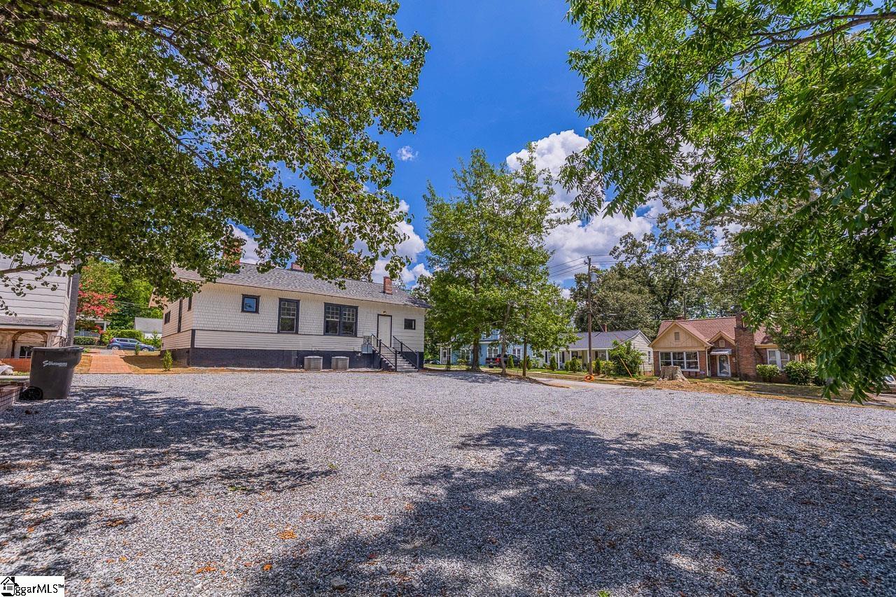 536 Peronneau Street UNIT Apt B Spartanburg, SC 29306