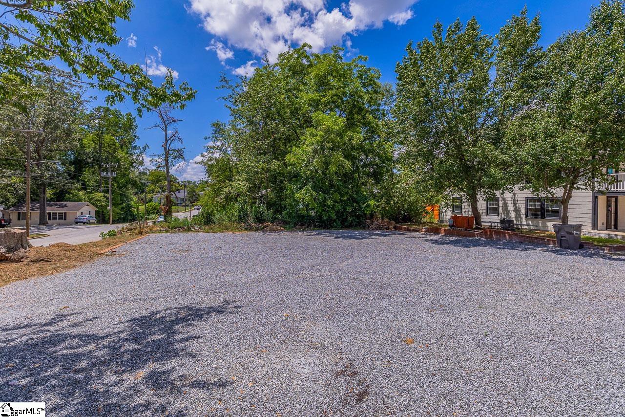 536 Peronneau Street UNIT Apt B Spartanburg, SC 29306
