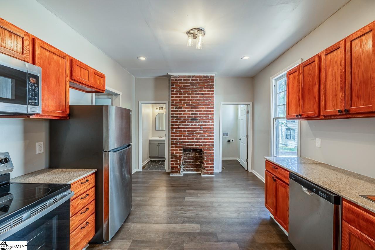 536 Peronneau Street UNIT Apt B Spartanburg, SC 29306