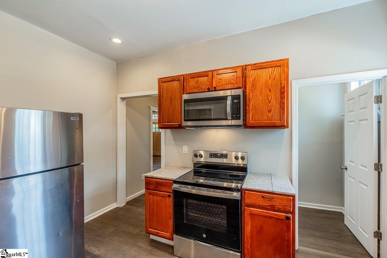 536 Peronneau Street UNIT Apt A Spartanburg, SC 29306