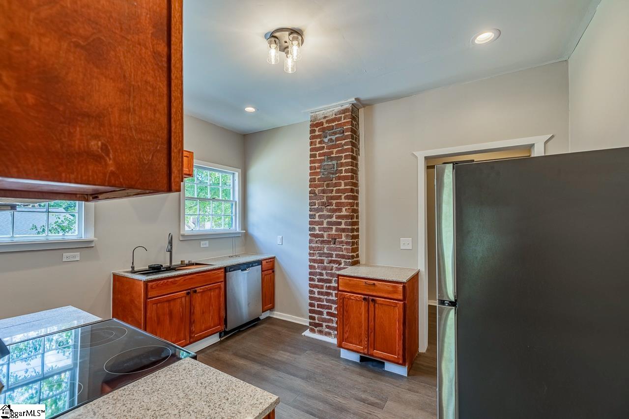 536 Peronneau Street UNIT Apt A Spartanburg, SC 29306