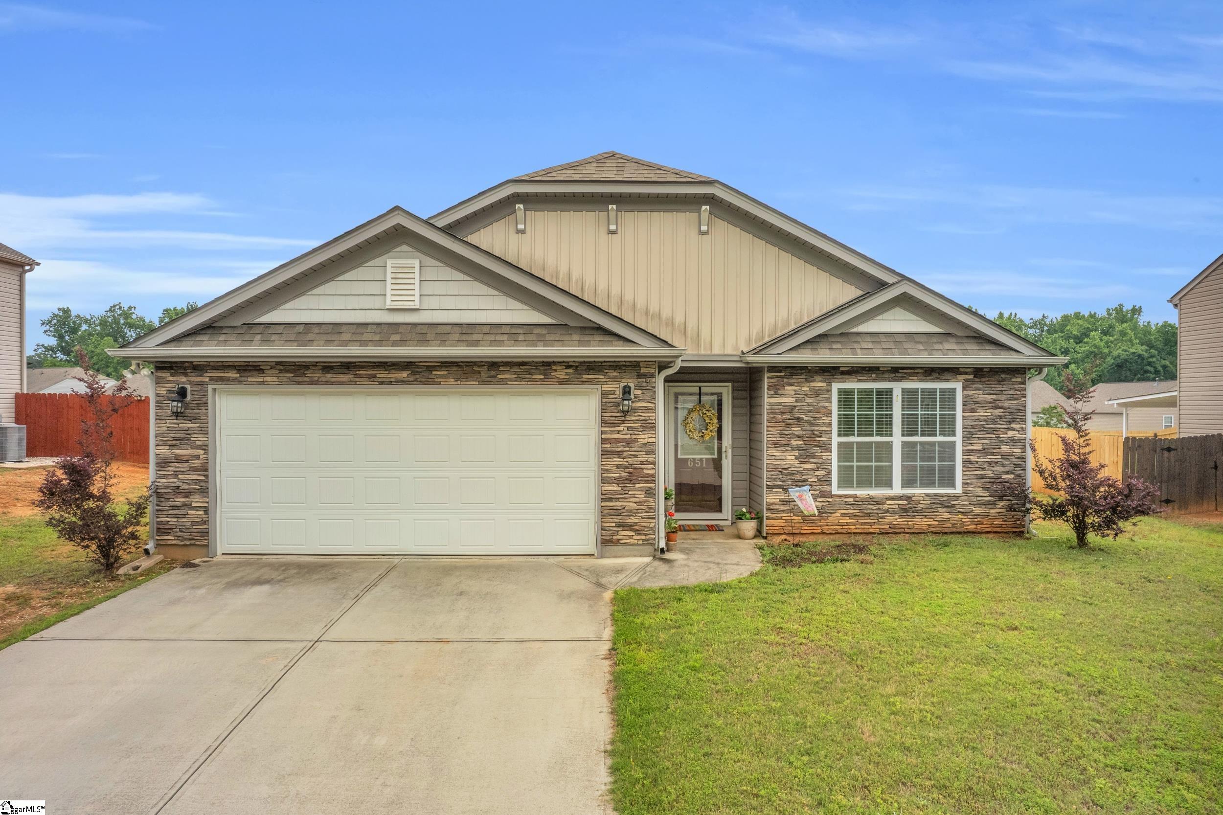 651 Willow Bank Landing Moore, SC 29369-8487