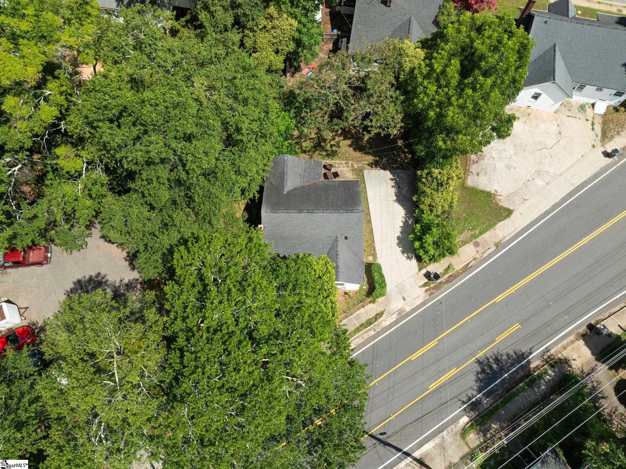 805 Perry Road Greenville, SC 29609