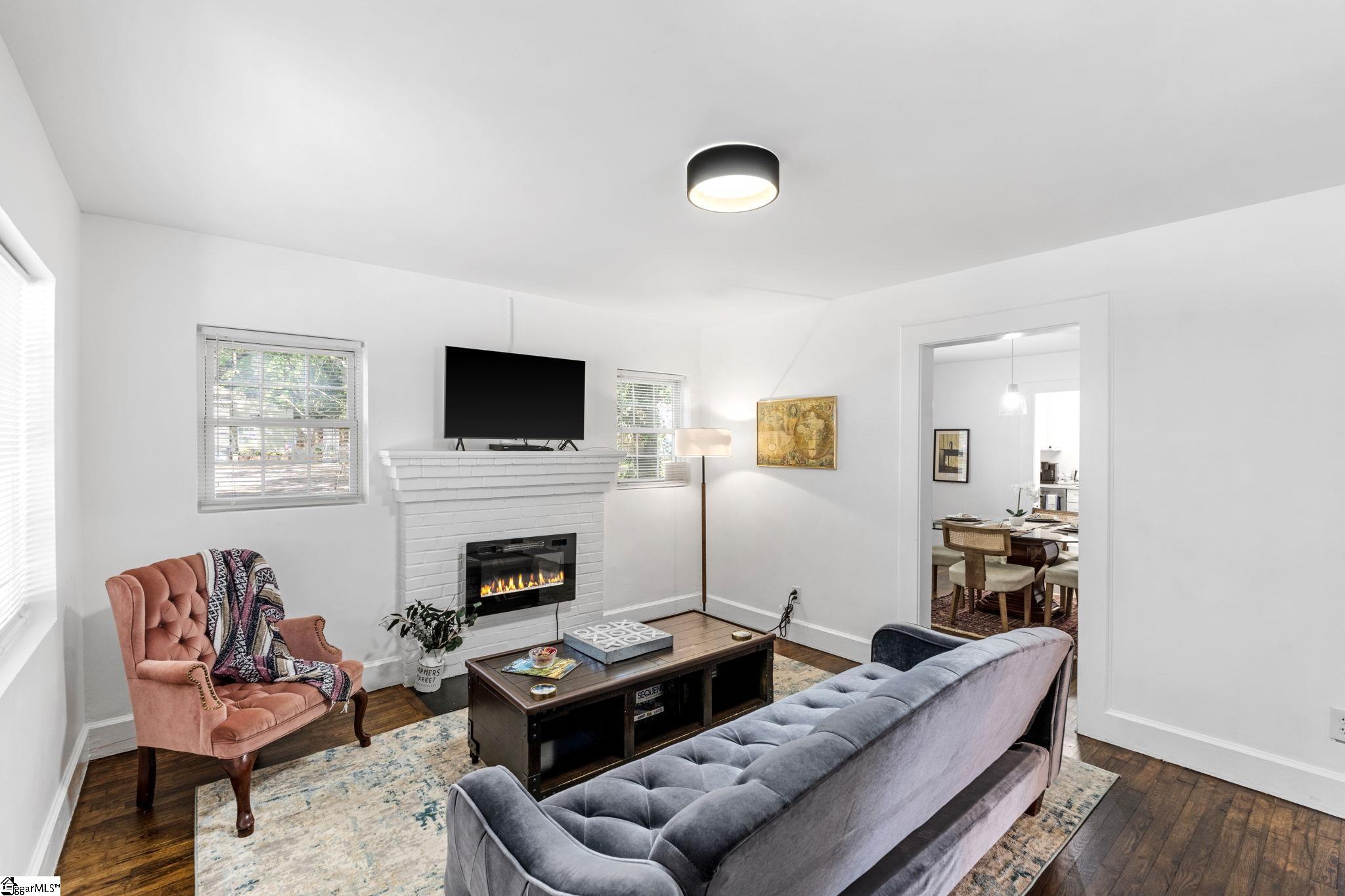 805 Perry Road Greenville, SC 29609