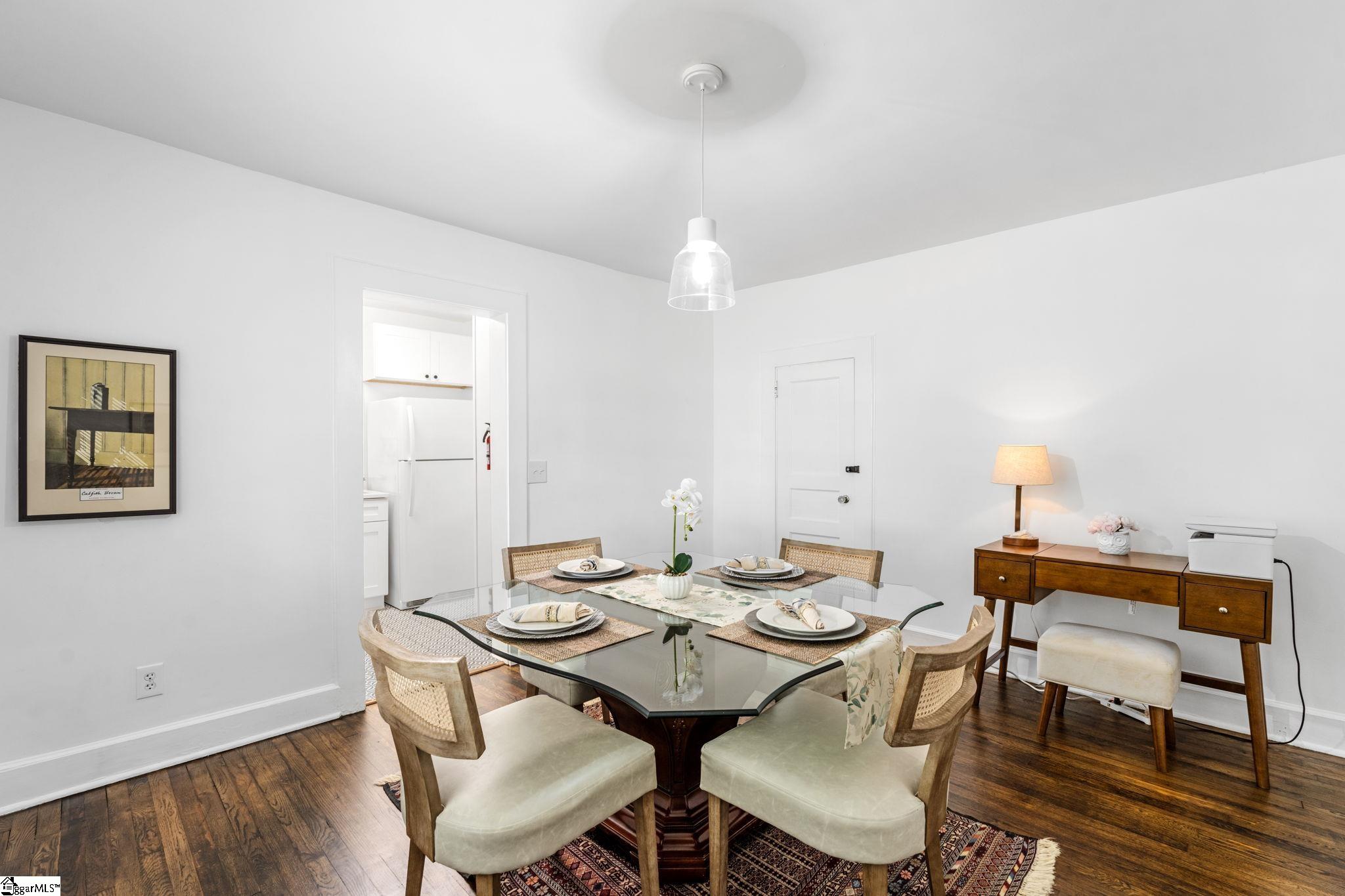 805 Perry Road Greenville, SC 29609