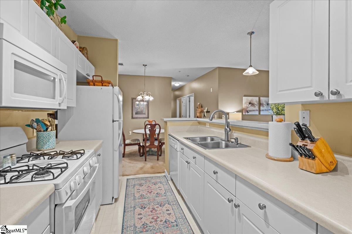 222 McKenna Circle Greenville, SC 29615