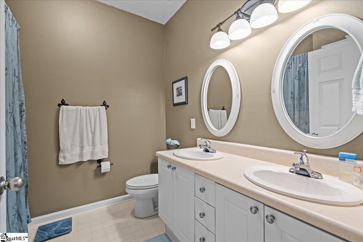 222 McKenna Circle Greenville, SC 29615