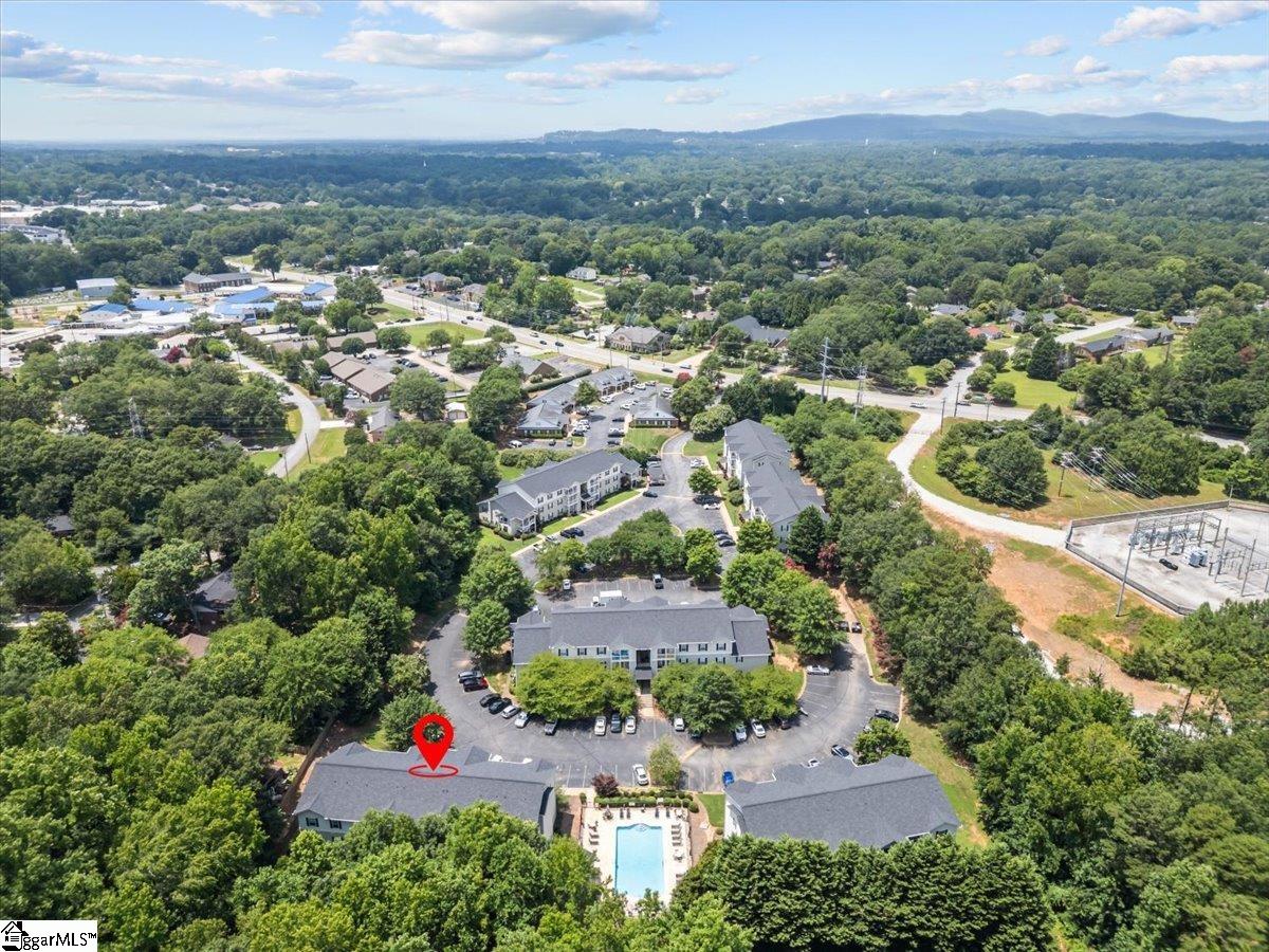 222 McKenna Circle Greenville, SC 29615