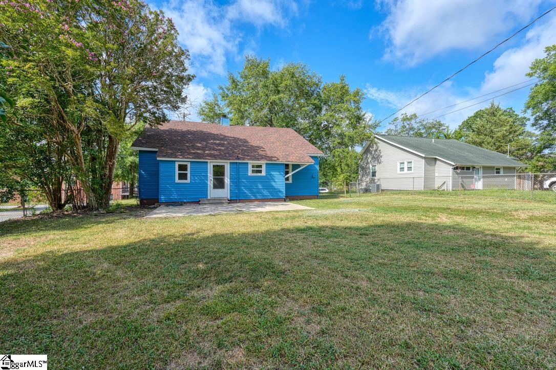 307 Woodruff Street Woodruff, SC 29388