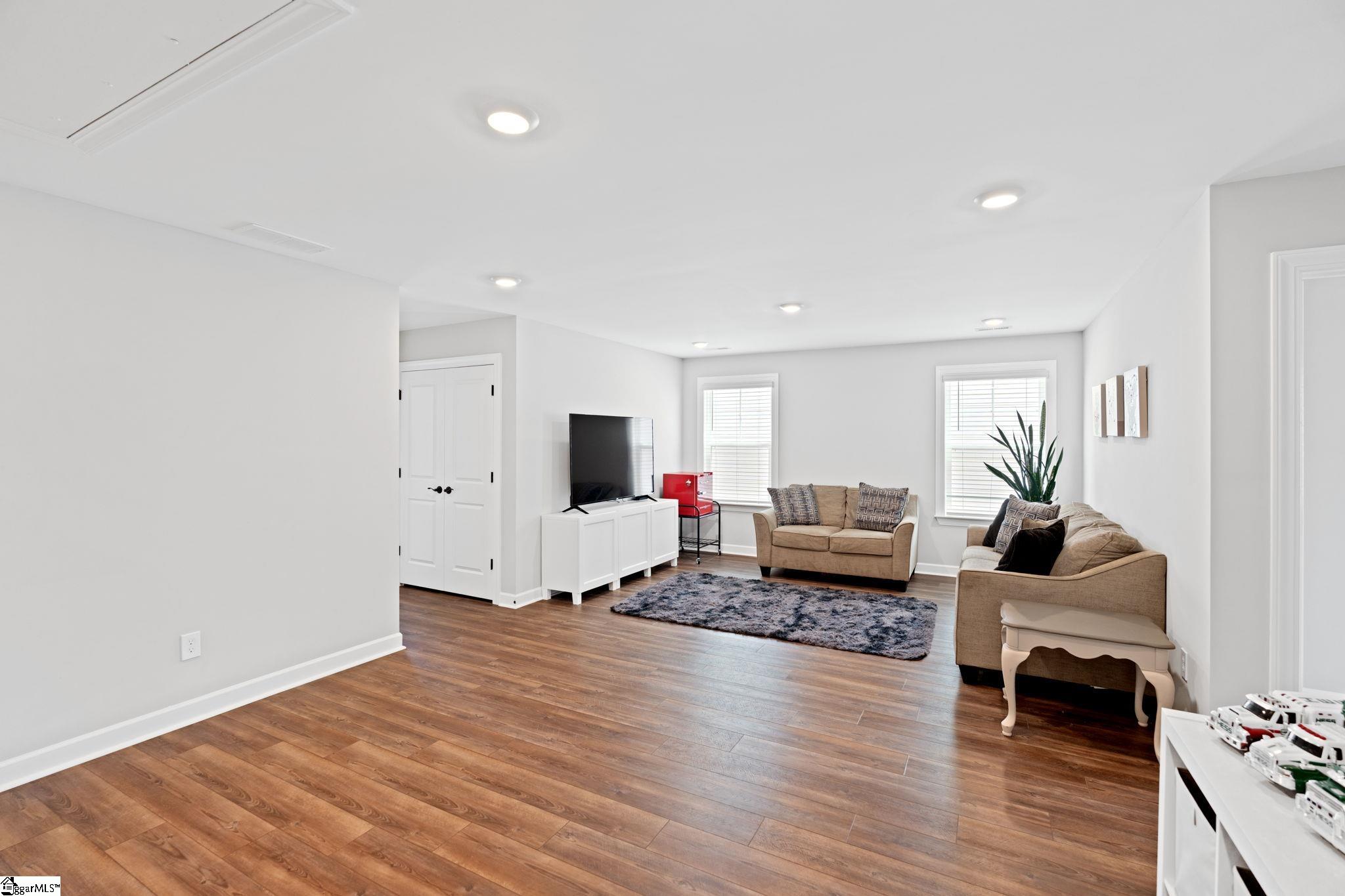 217 Reseda Drive Greenville, SC 29607