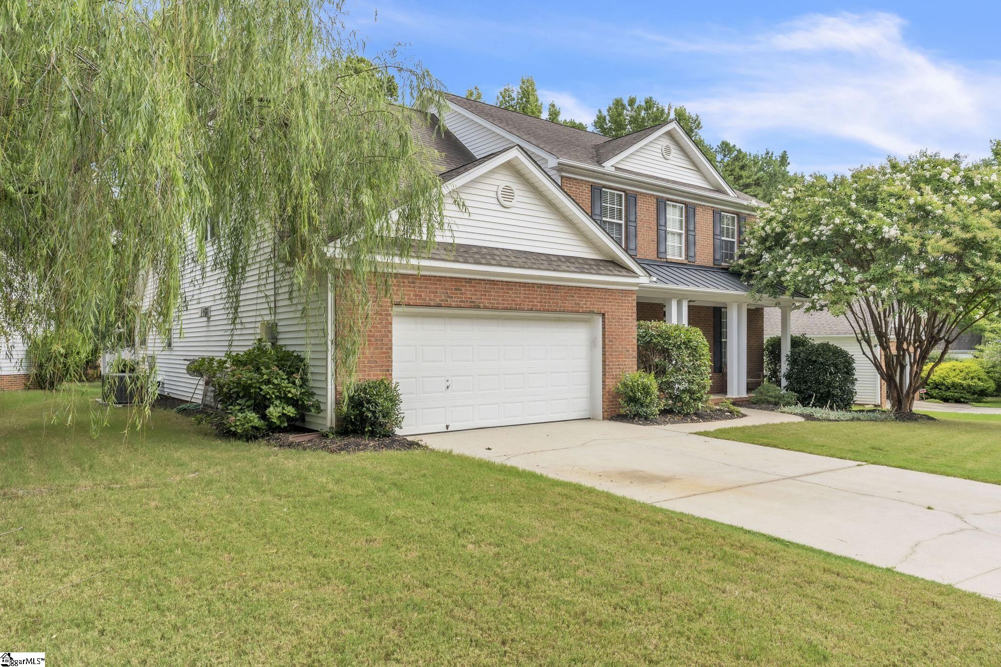 528 Kingsmoor Drive Simpsonville, SC 29681
