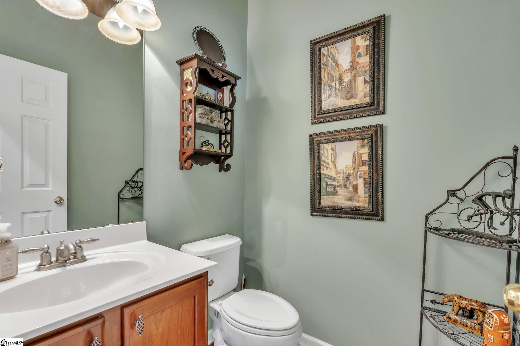 528 Kingsmoor Drive Simpsonville, SC 29681