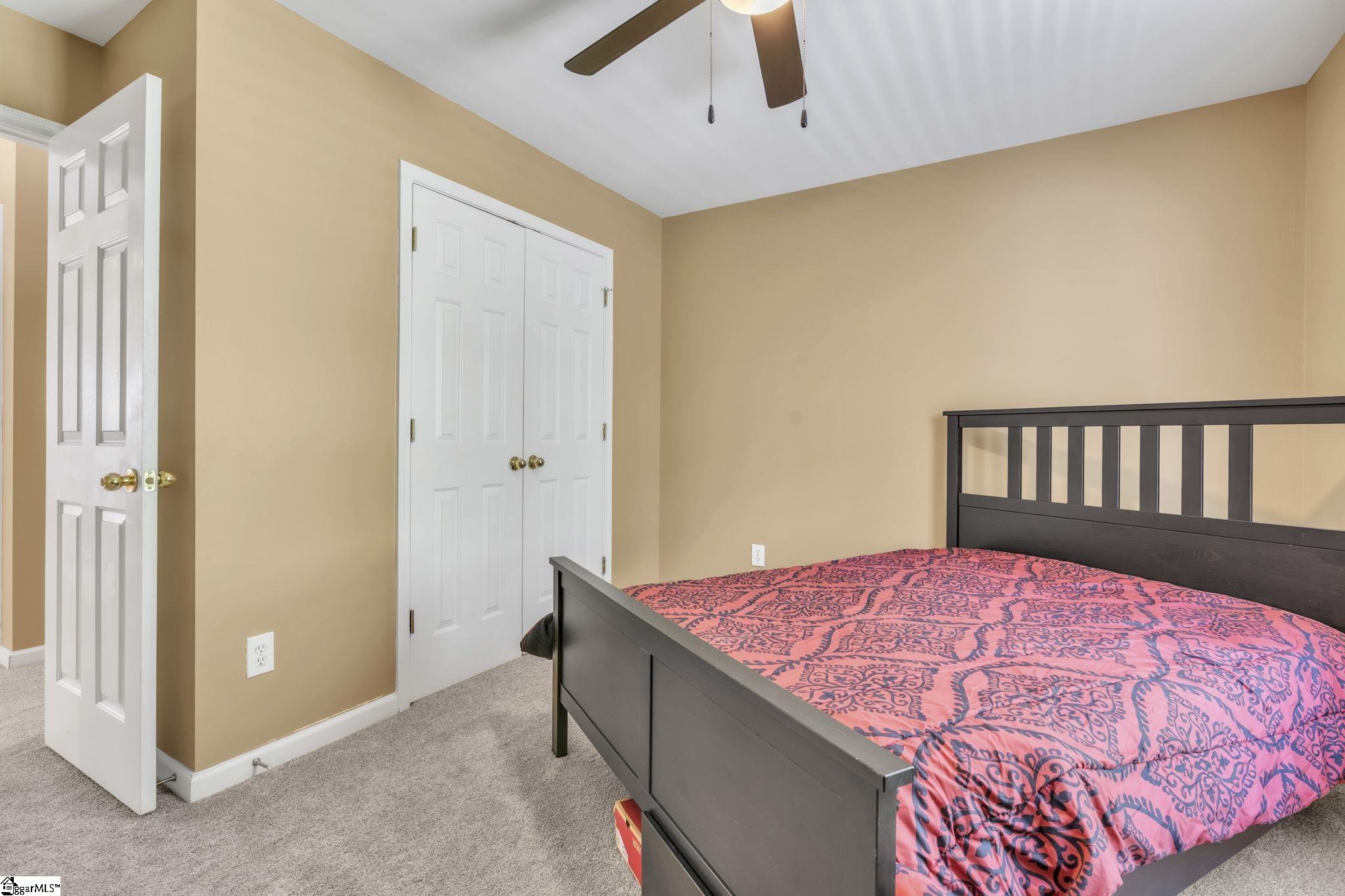 528 Kingsmoor Drive Simpsonville, SC 29681