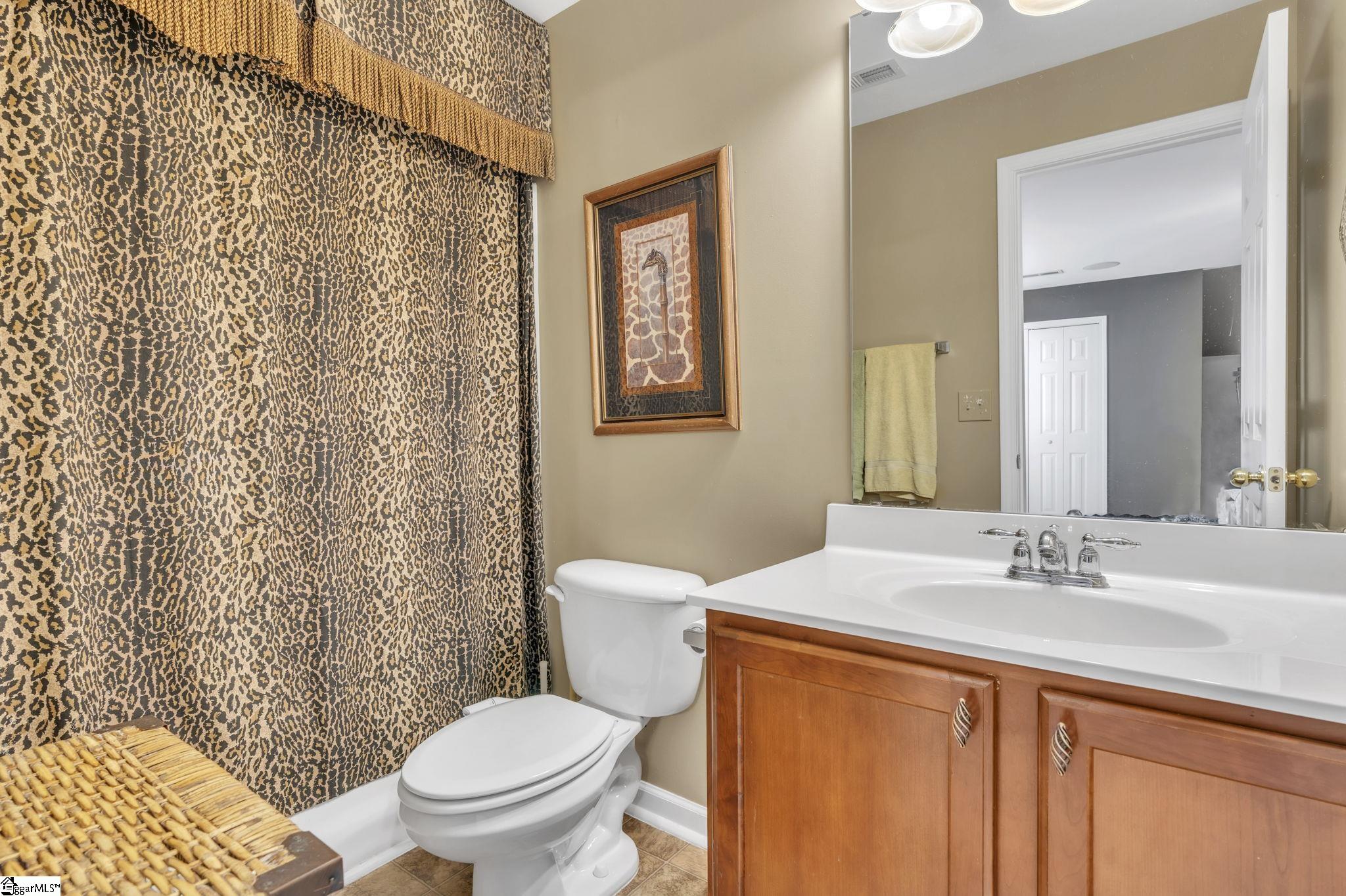 528 Kingsmoor Drive Simpsonville, SC 29681