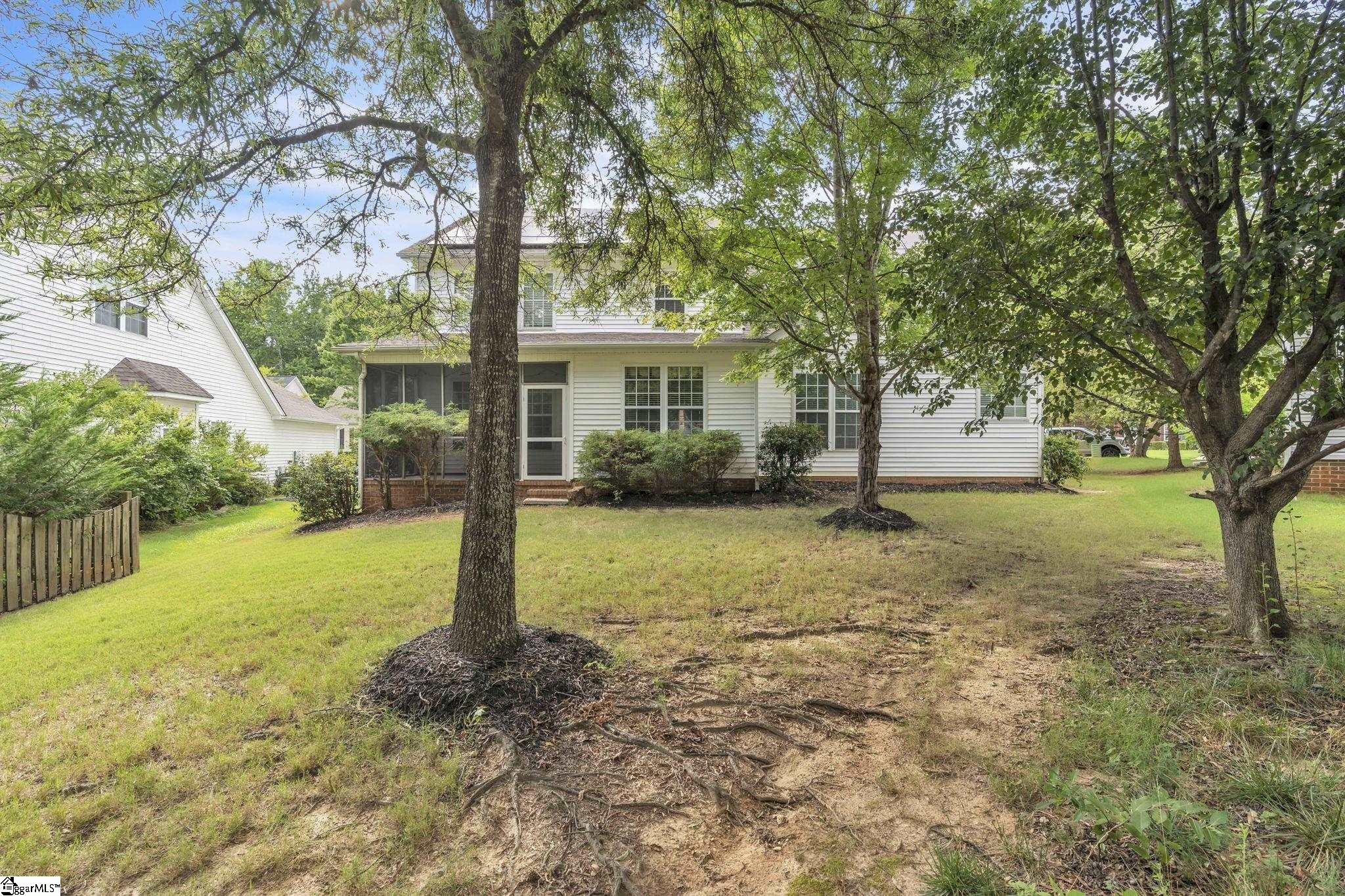 528 Kingsmoor Drive Simpsonville, SC 29681