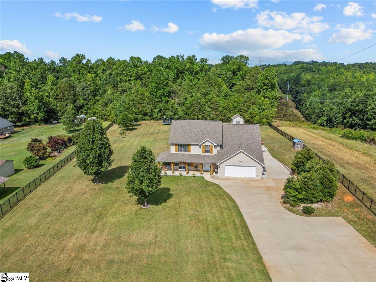5 Lake Farm Court Travelers Rest, SC 29690