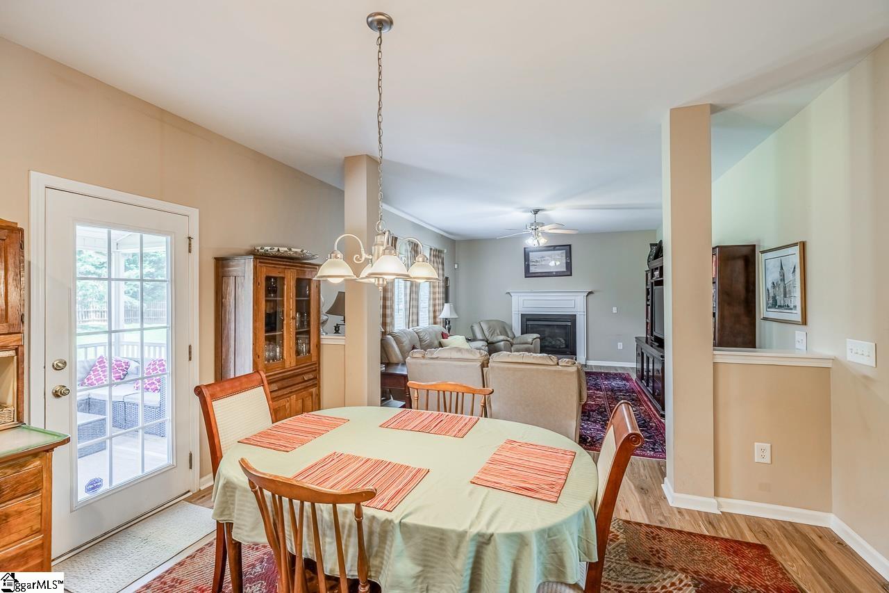 483 N Sweetwater Hills Drive Moore, SC 29369