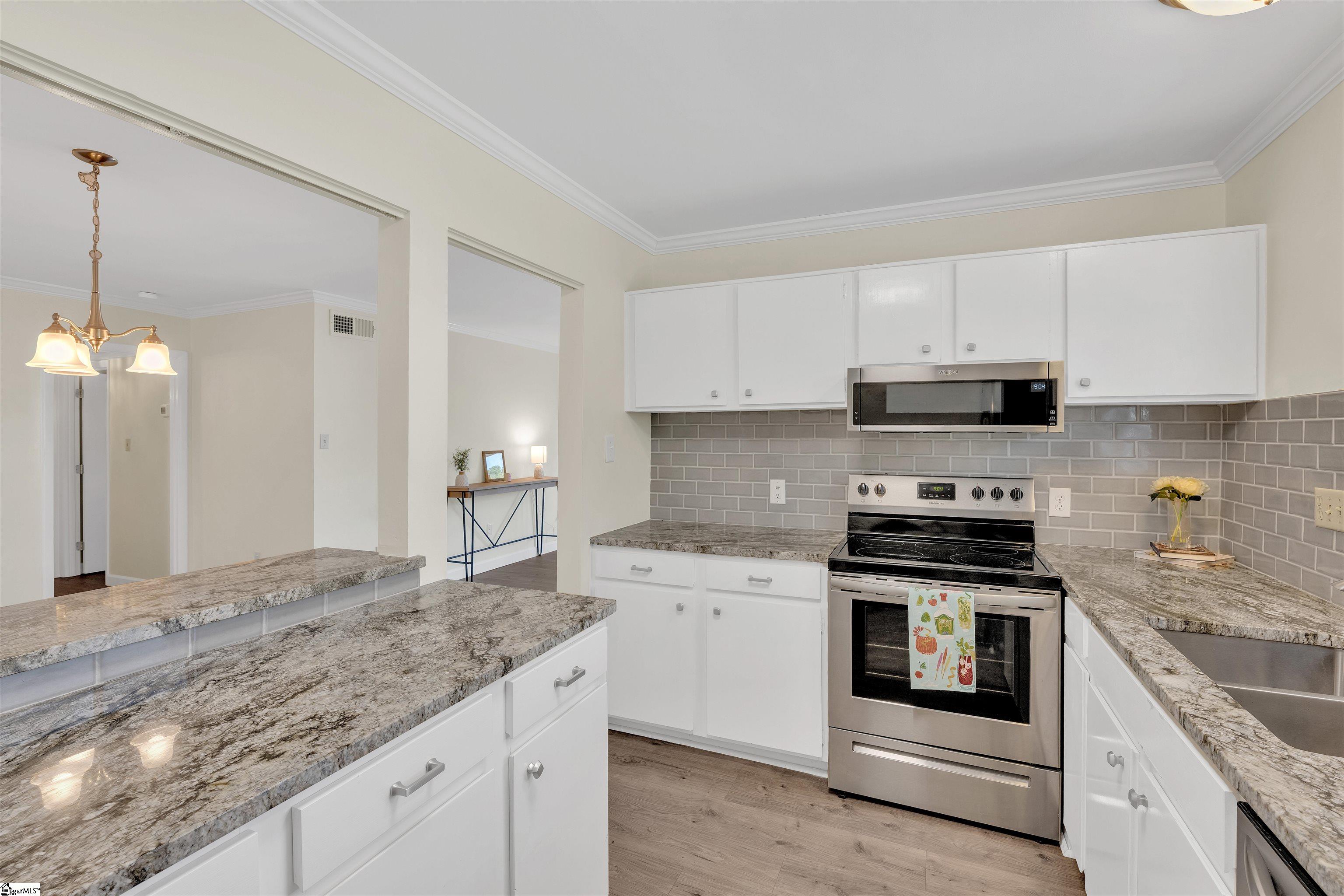 925 Cleveland Street UNIT #64 Greenville, SC 29601