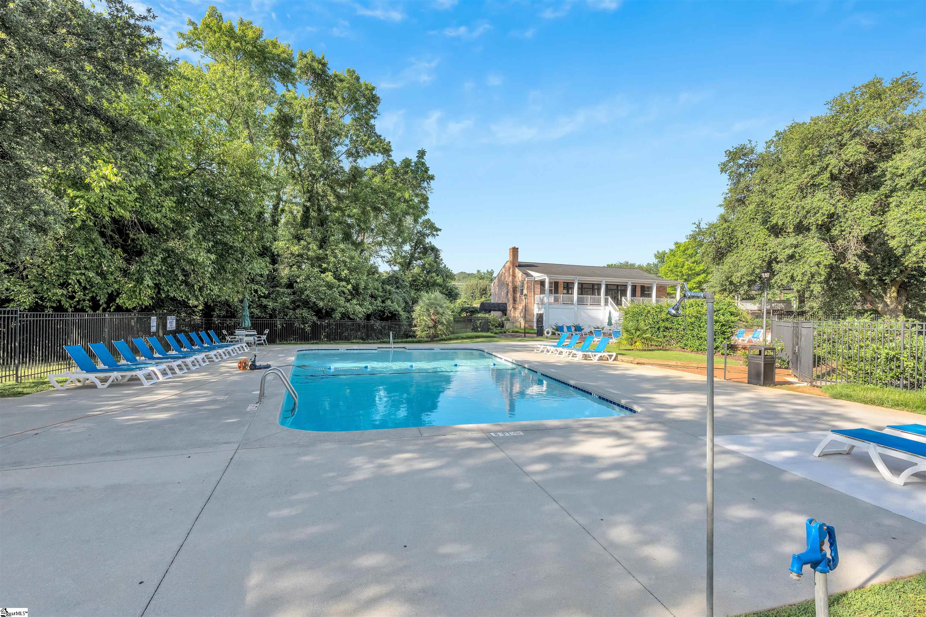 925 Cleveland Street UNIT #64 Greenville, SC 29601