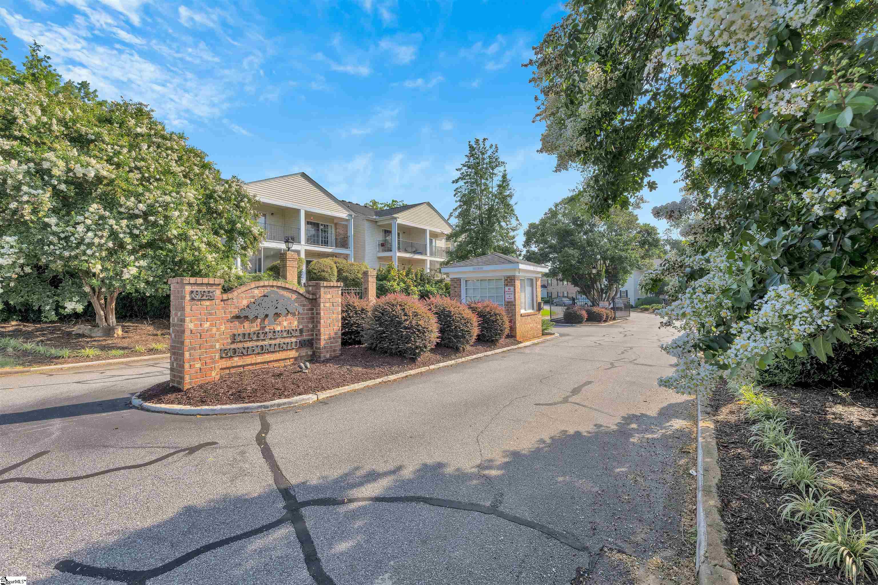 925 Cleveland Street UNIT #64 Greenville, SC 29601