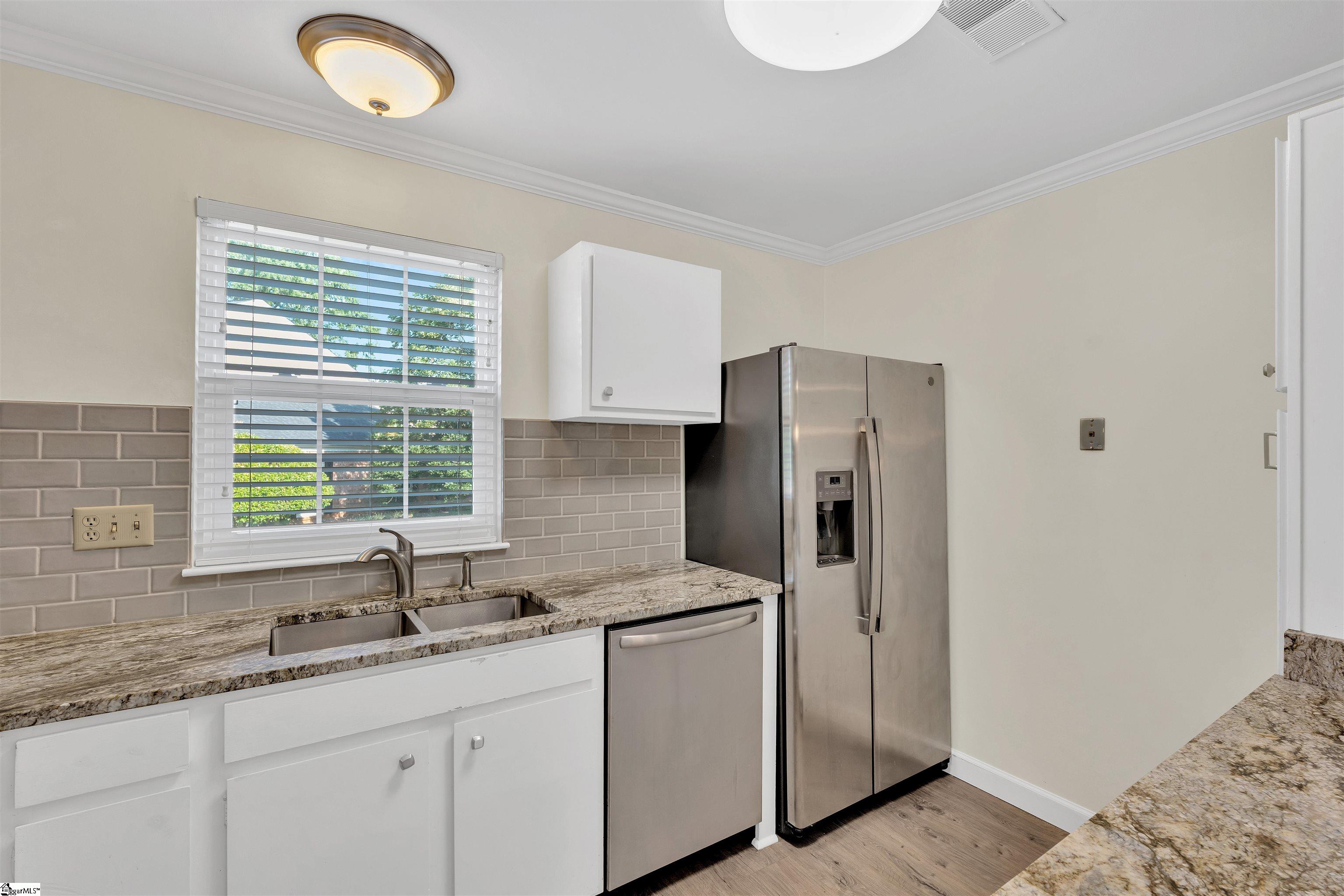 925 Cleveland Street UNIT #64 Greenville, SC 29601