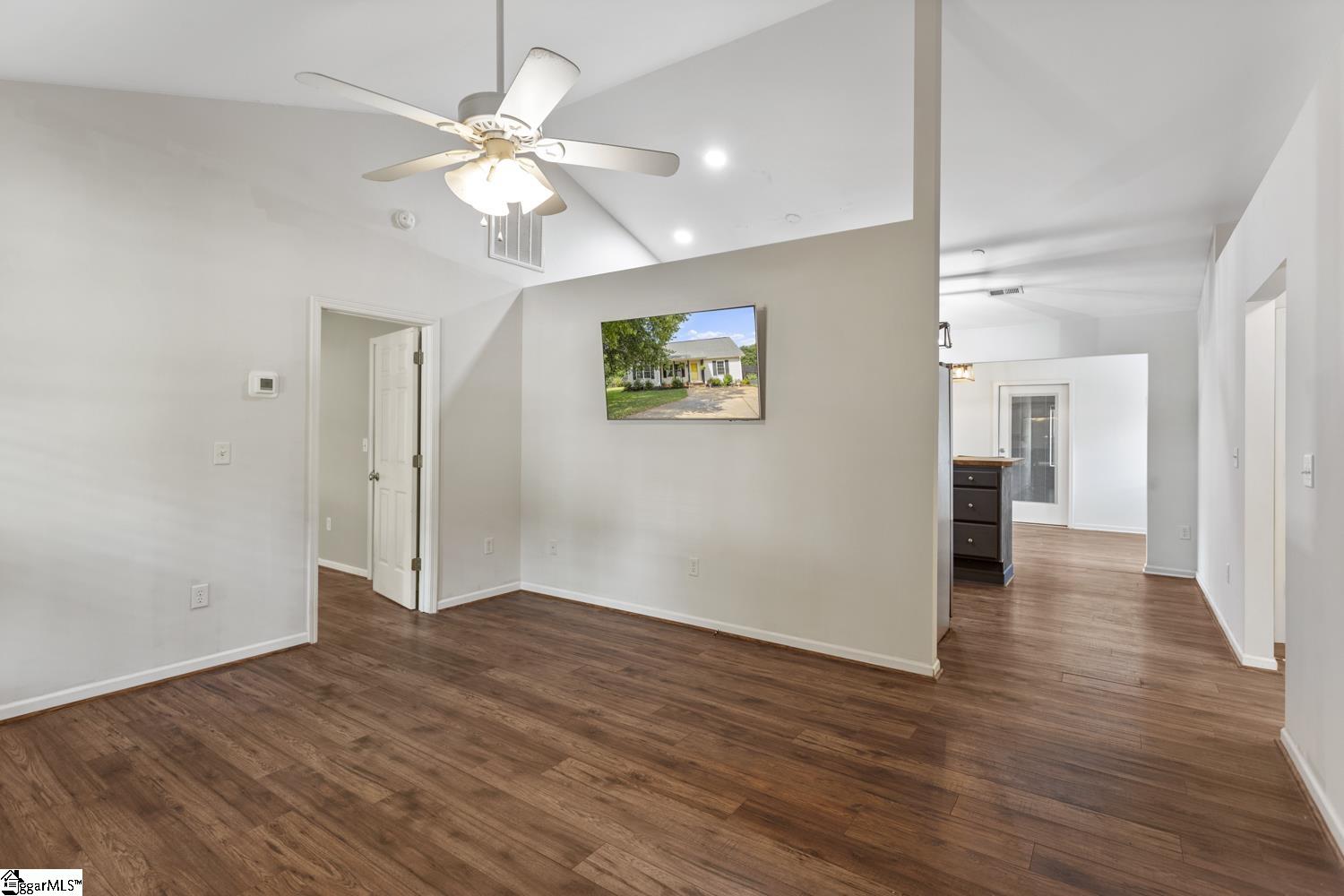25 Natalie Court Greer, SC 29651