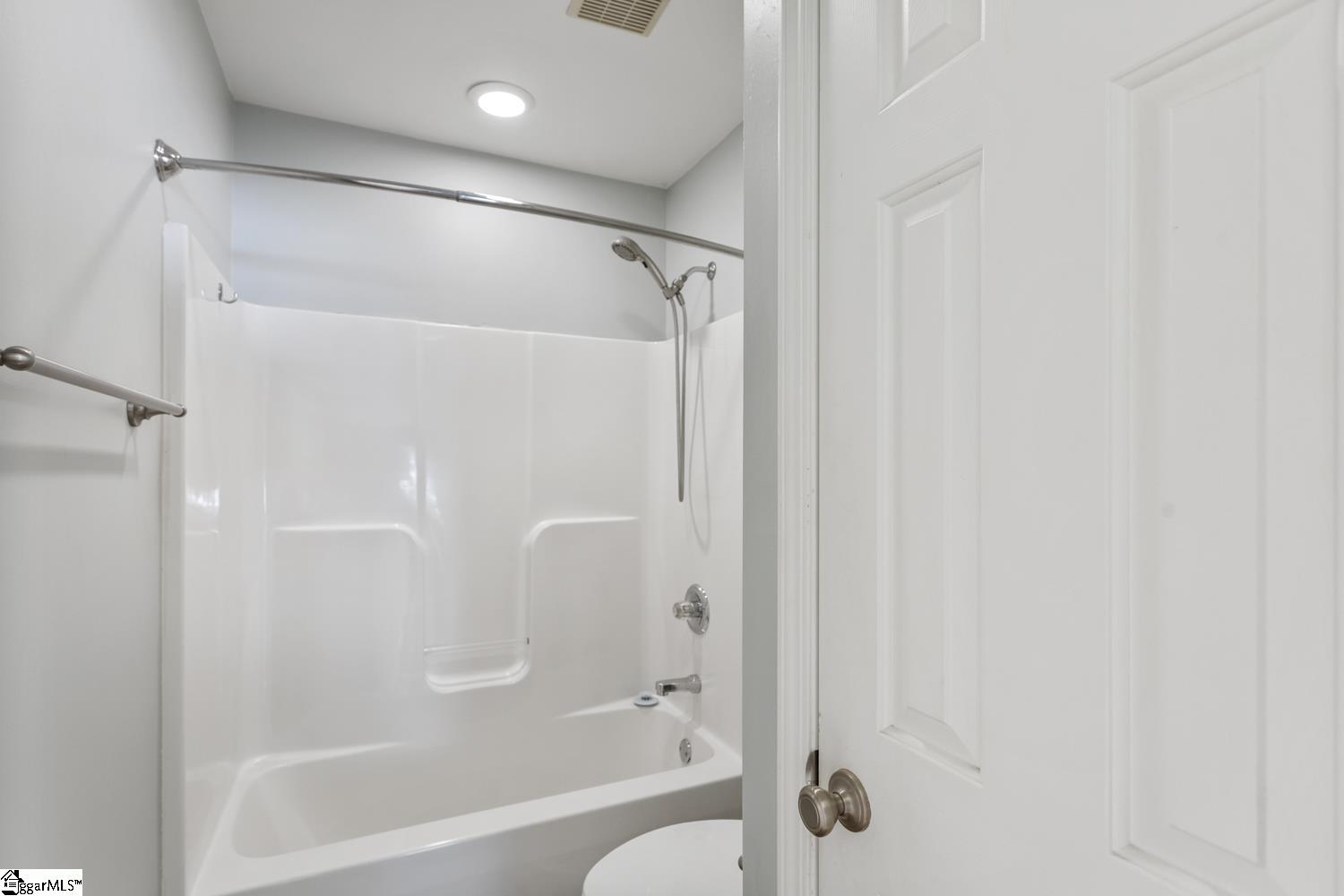 25 Natalie Court Greer, SC 29651