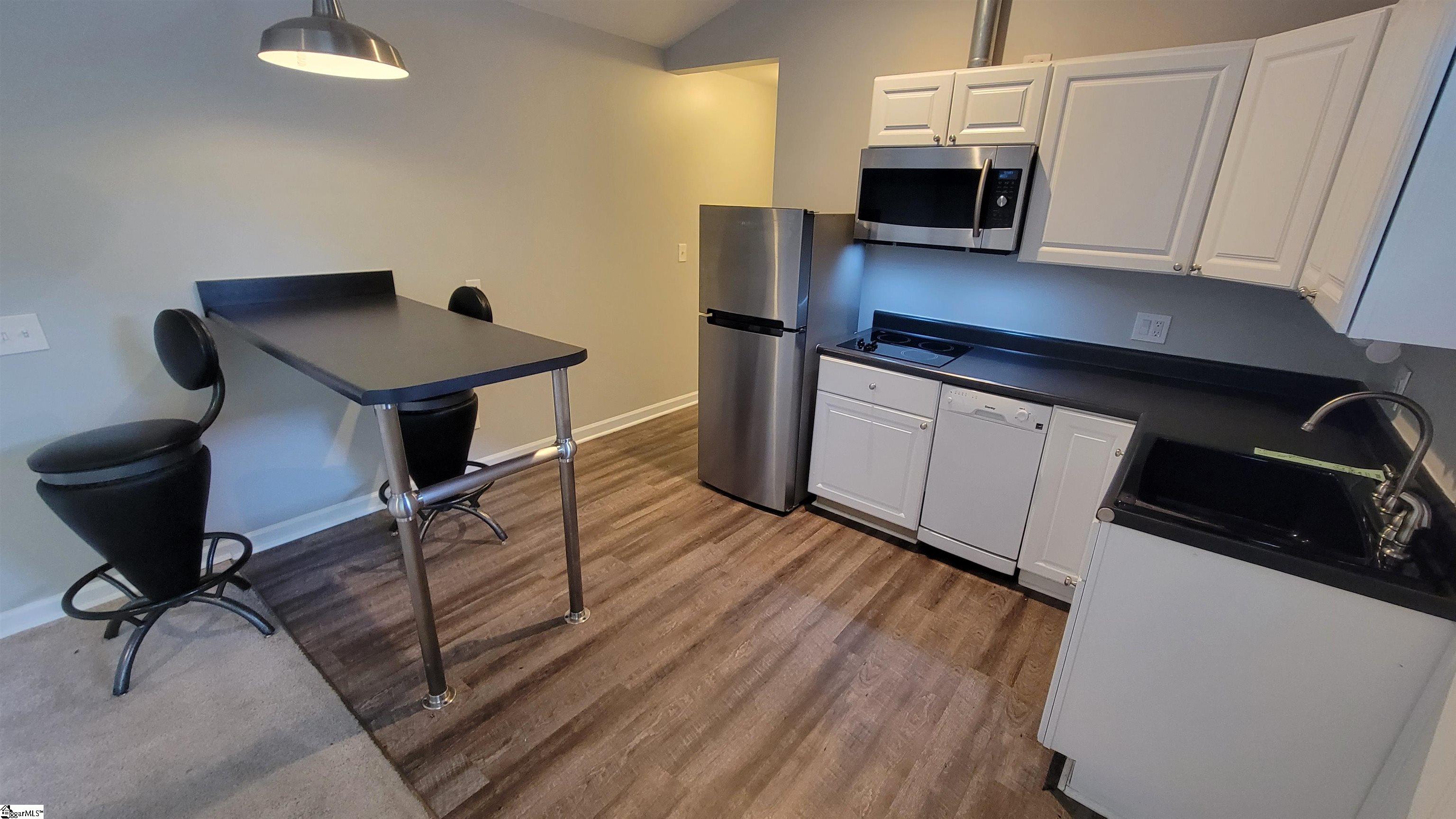 3008 East North Street UNIT Unit 8 Greenville, SC 29615