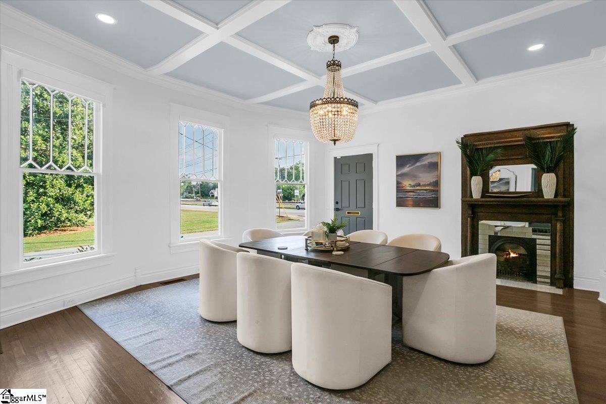 Homes for sale in Simpsonville, SC | 131 Se Main St, Simpsonville, SC 29691 | MLS# 1563961