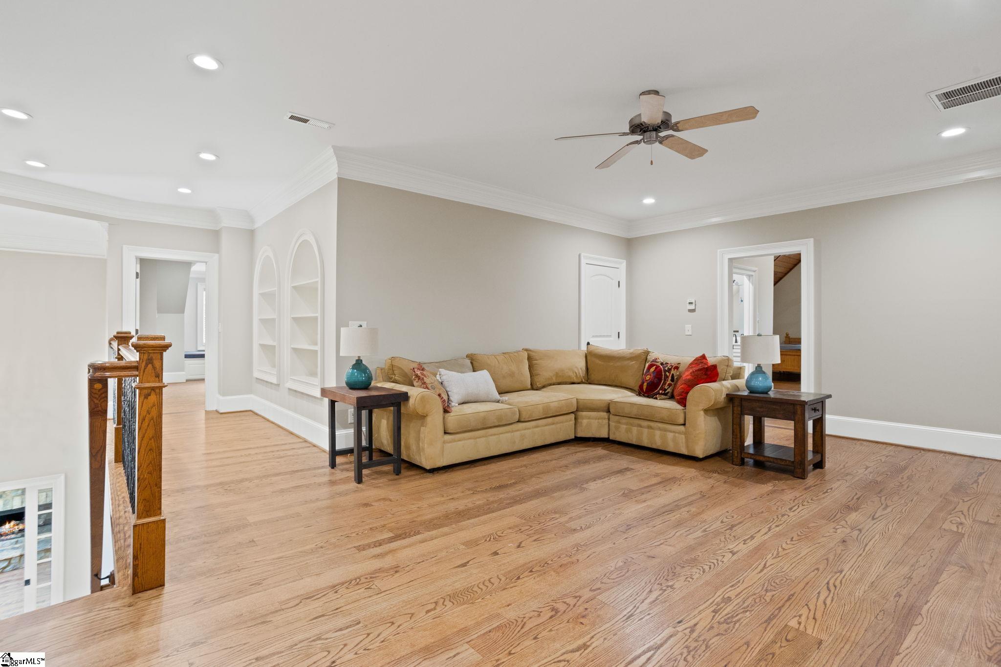 20 White Crescent Lane Simpsonville, SC 29681