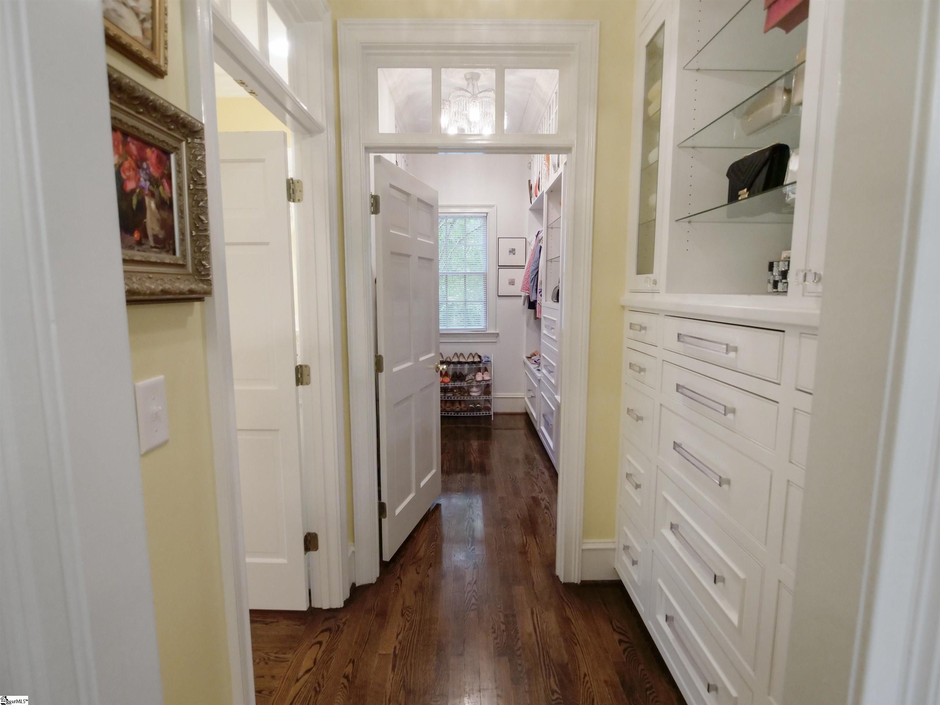 6 Twin Oaks Court Spartanburg, SC 29306