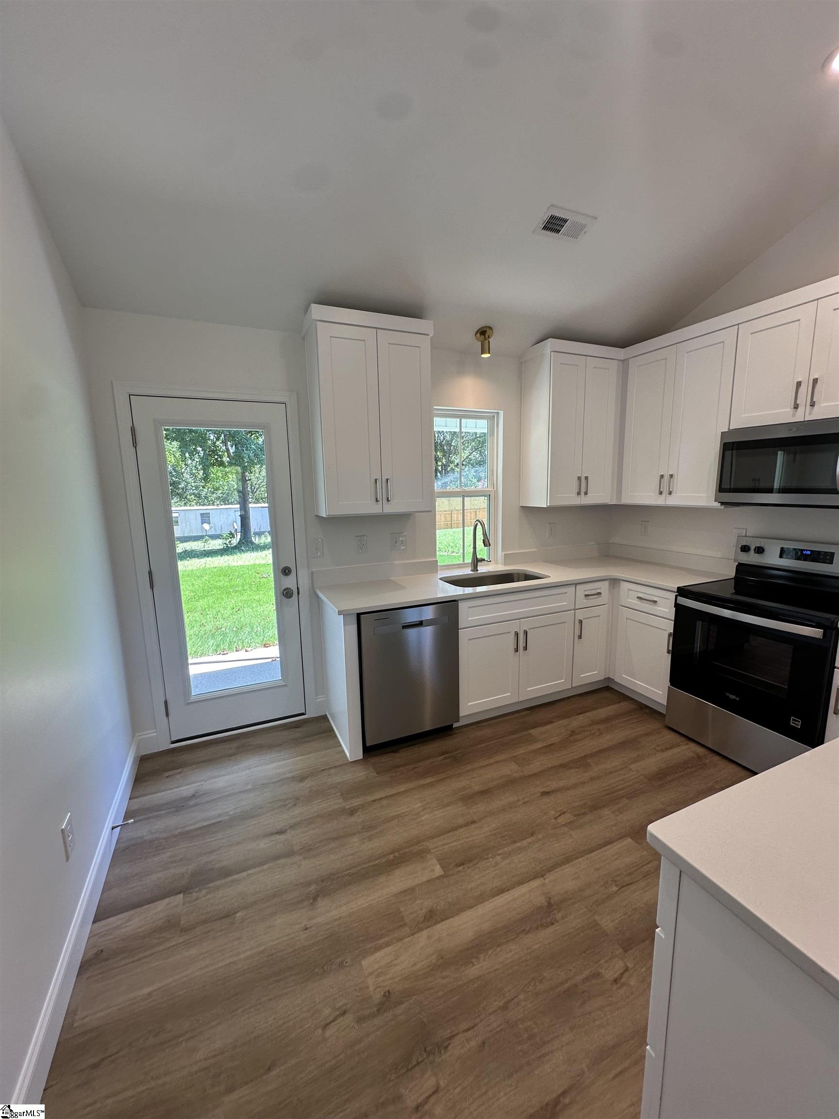 269 Ragan Street Campobello, SC 29322