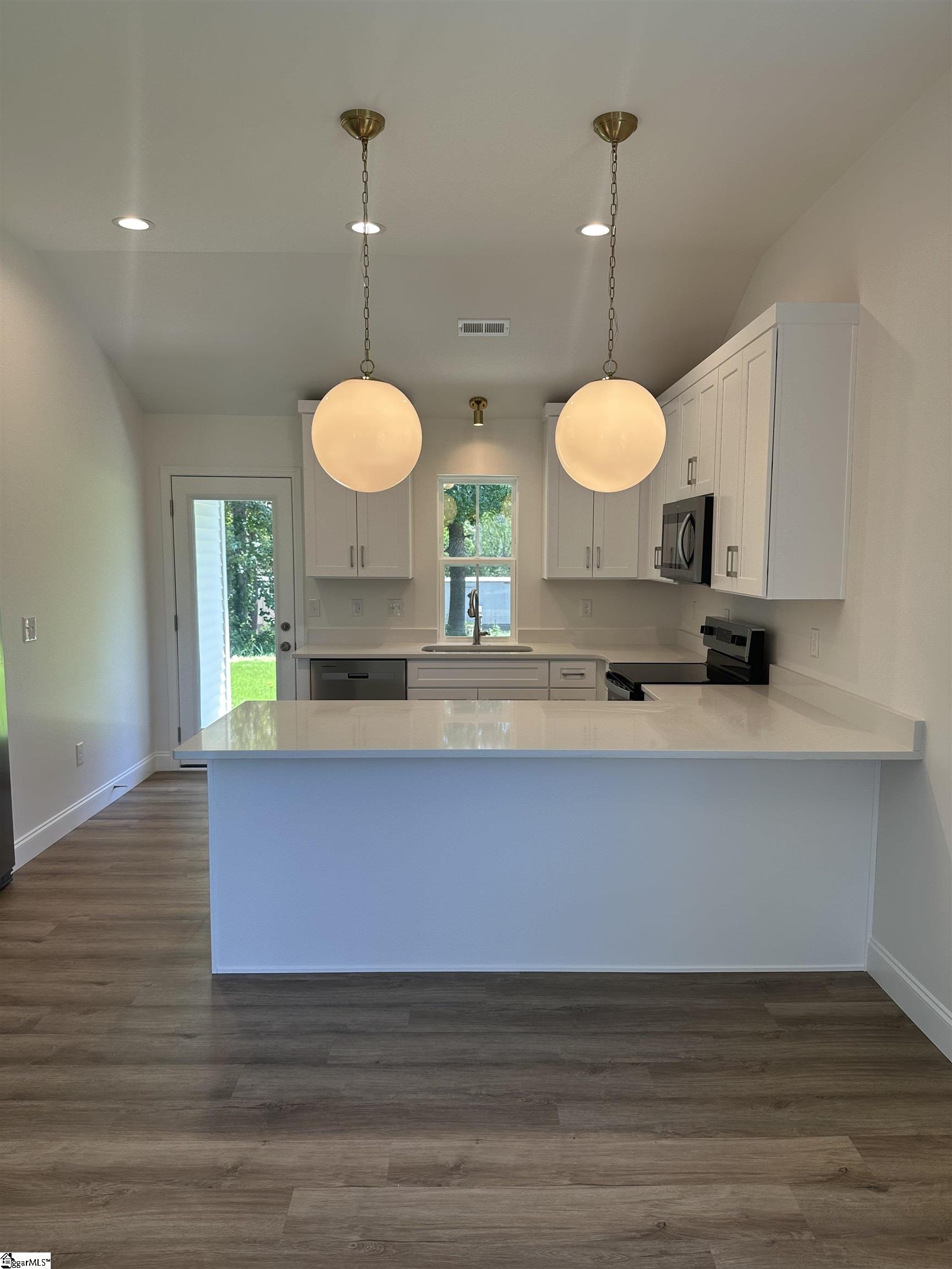 269 Ragan Street Campobello, SC 29322