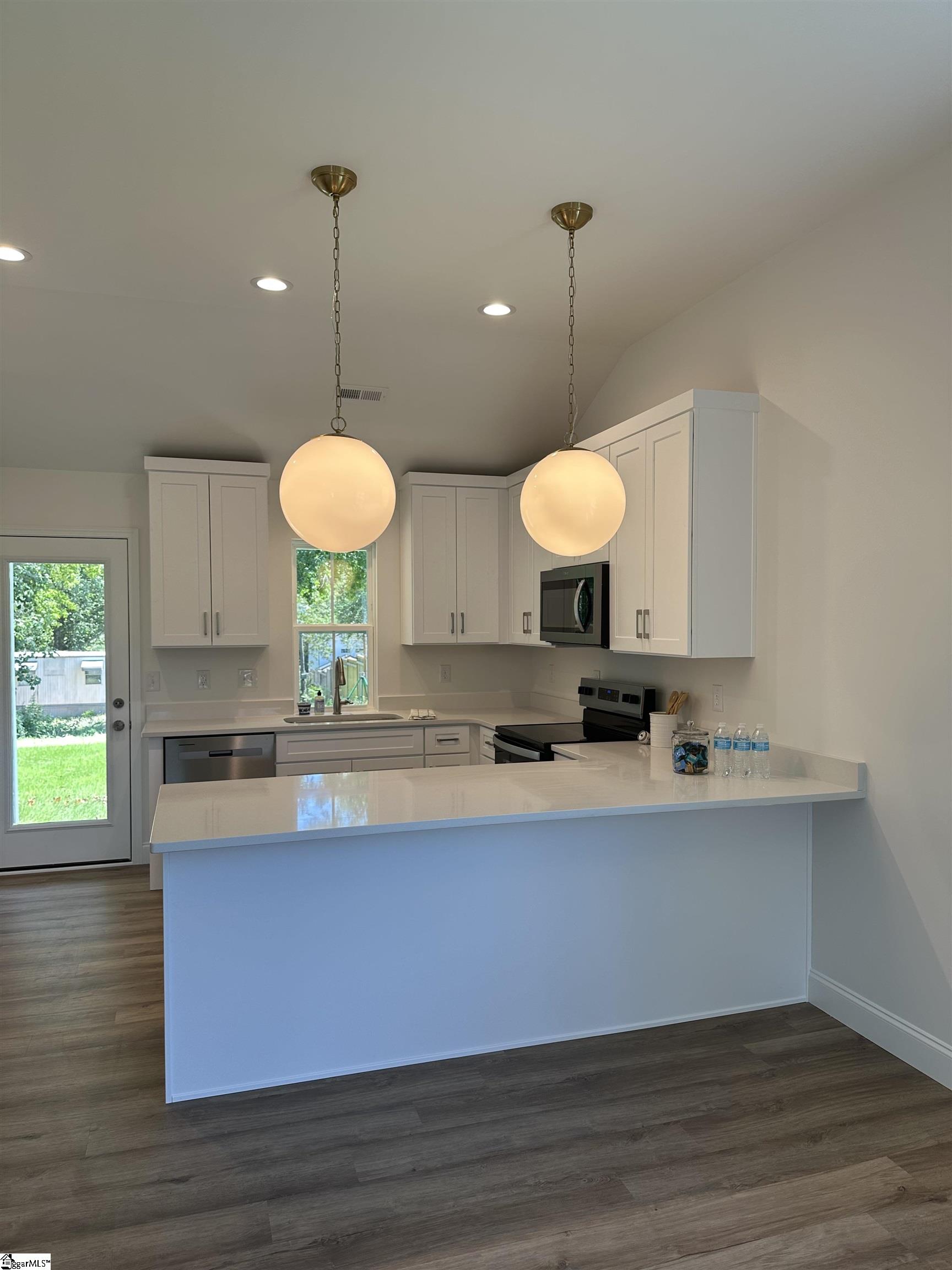 269 Ragan Street Campobello, SC 29322