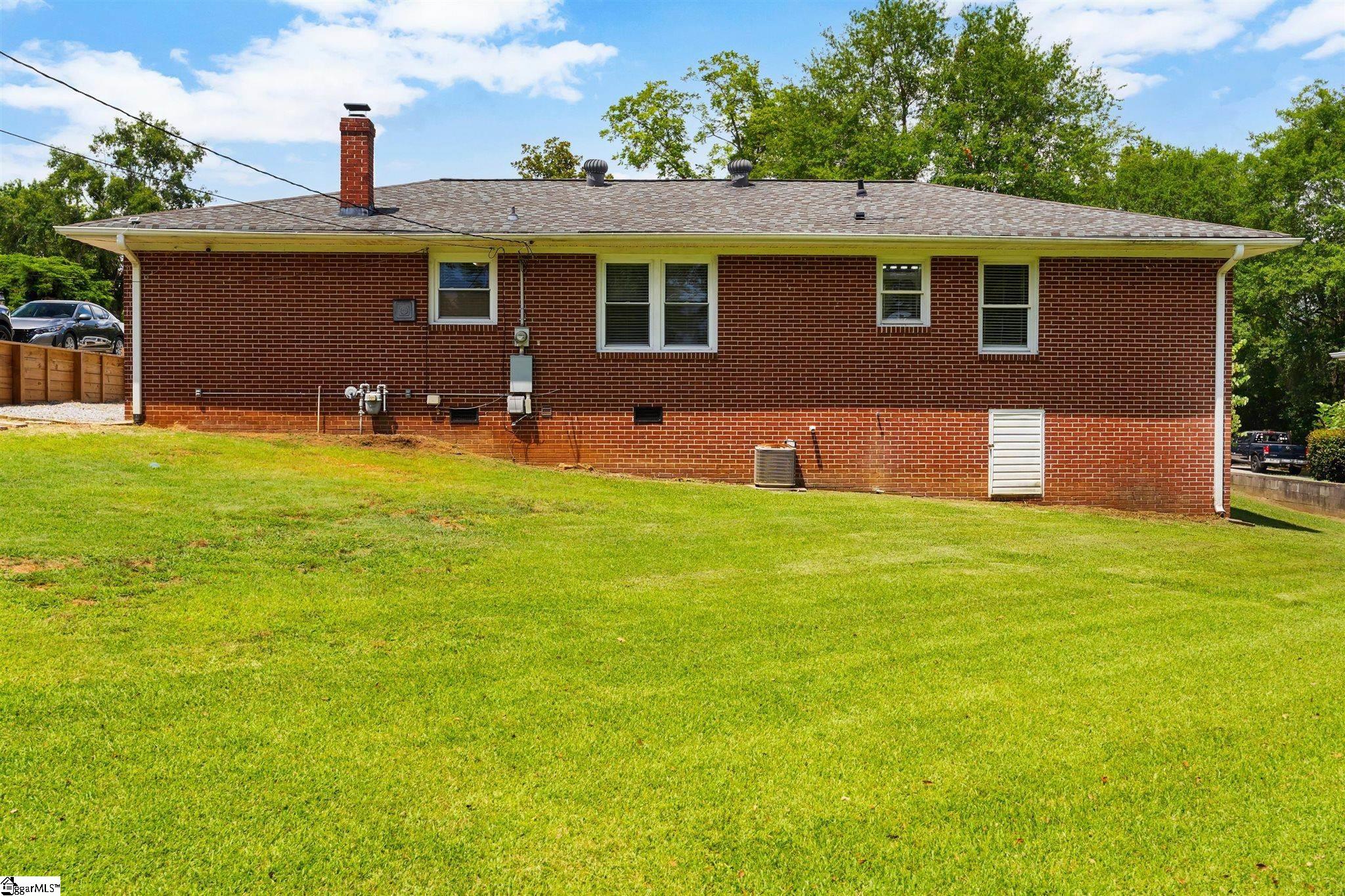 108 Clinton Drive Anderson, SC 29621