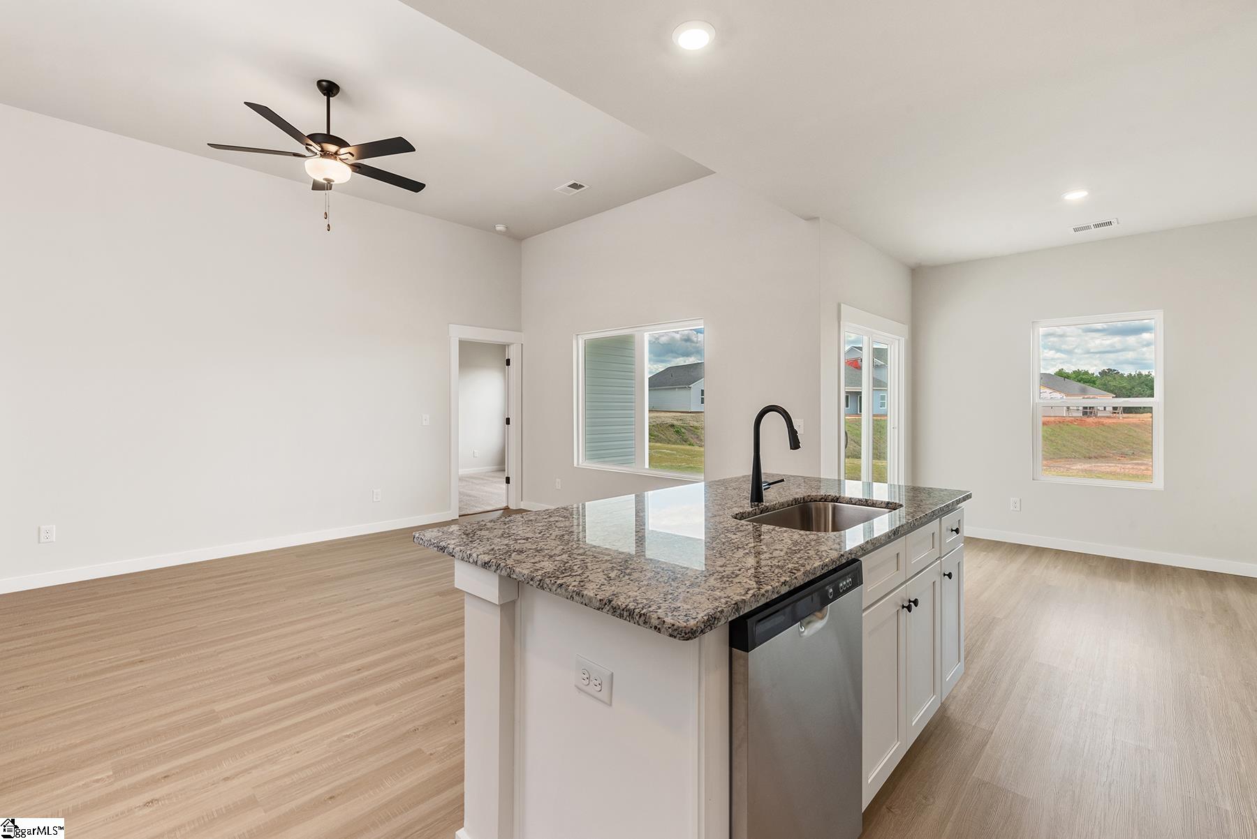 1329 Pitch Pine Place Moore, SC 29369
