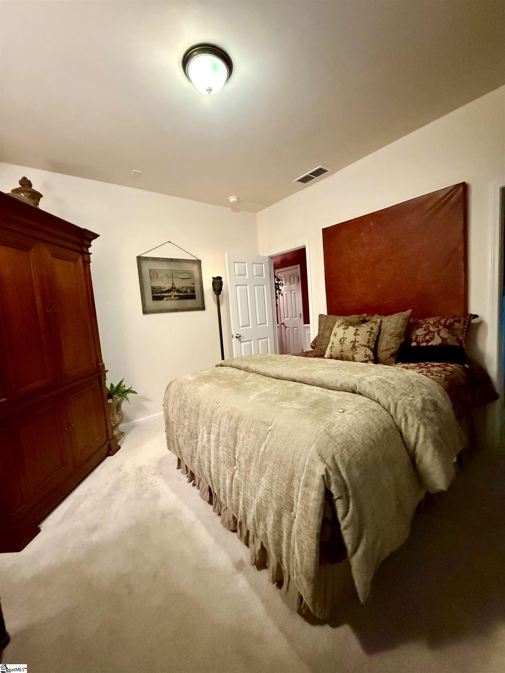 704 Calle Place Greenville, SC 29607