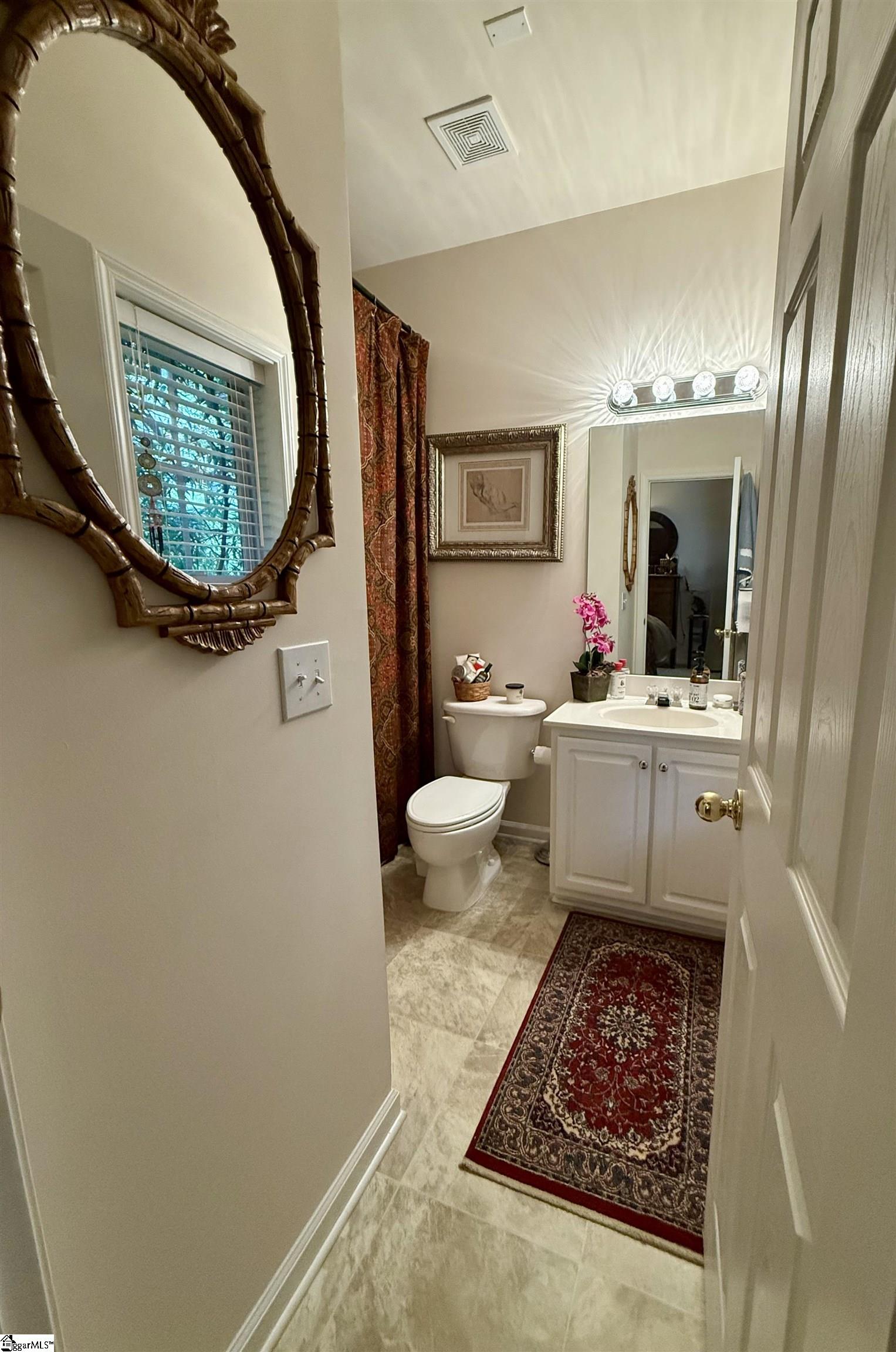 704 Calle Place Greenville, SC 29607