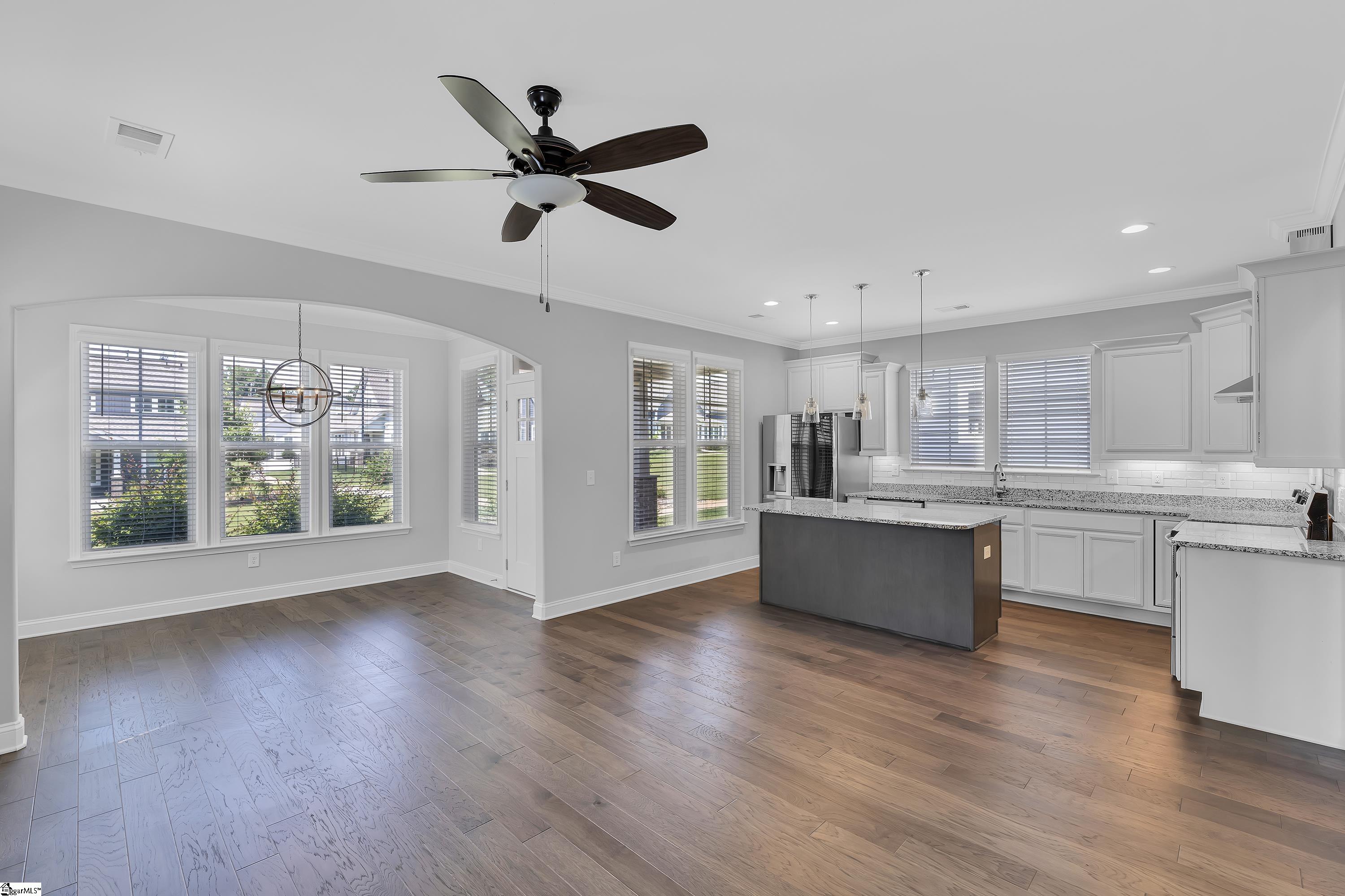14 Cottage Knoll Circle Greenville, SC 29609
