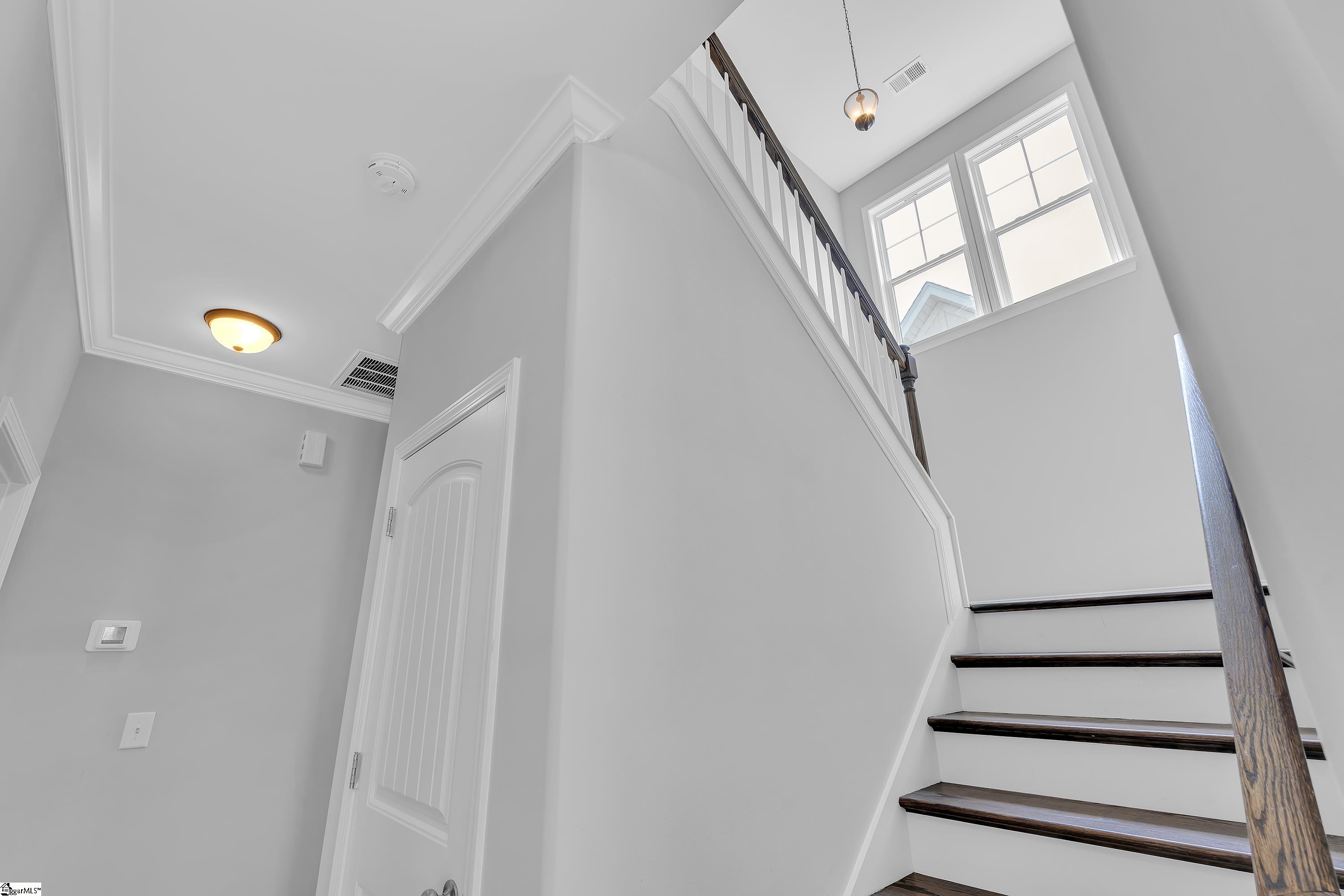 14 Cottage Knoll Circle Greenville, SC 29609