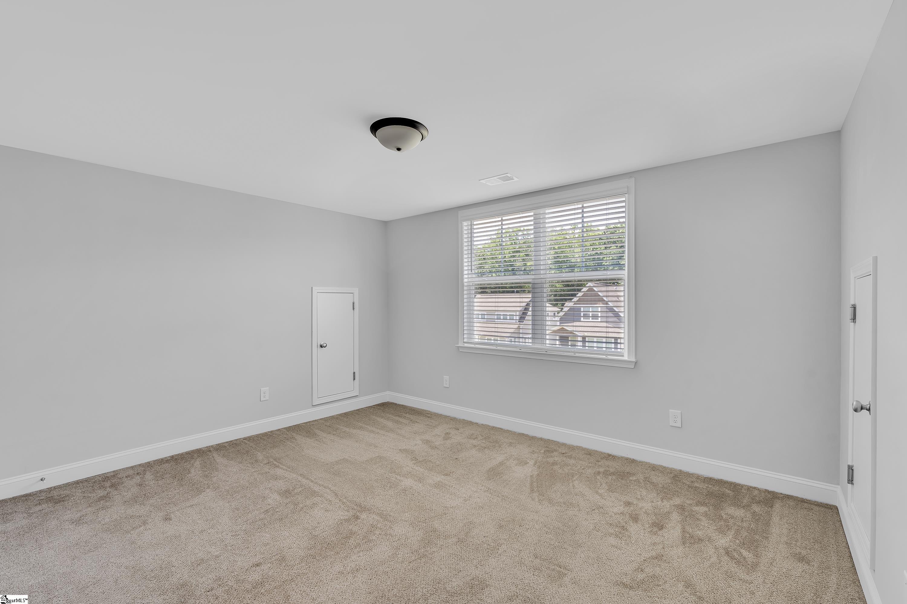 14 Cottage Knoll Circle Greenville, SC 29609