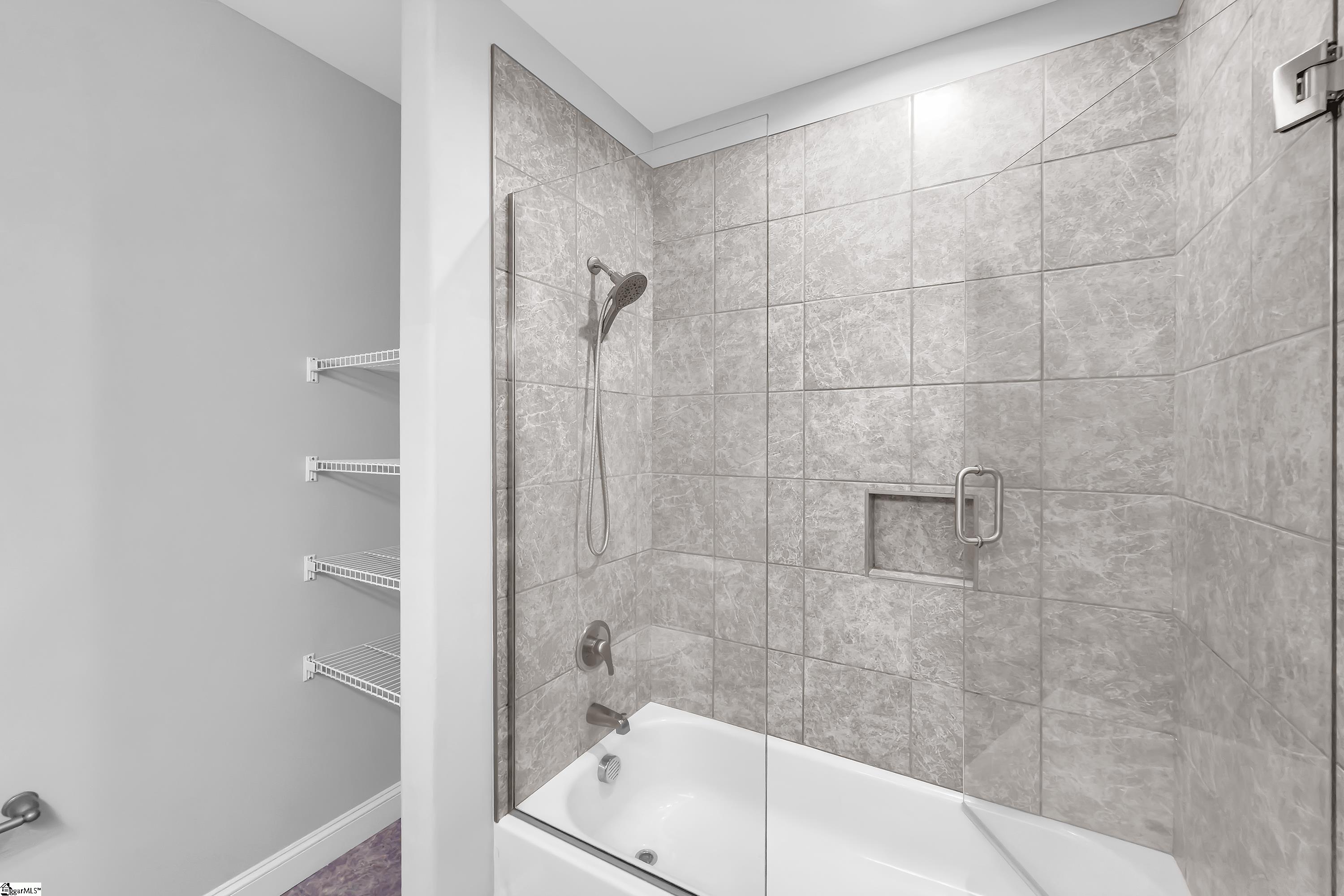 14 Cottage Knoll Circle Greenville, SC 29609