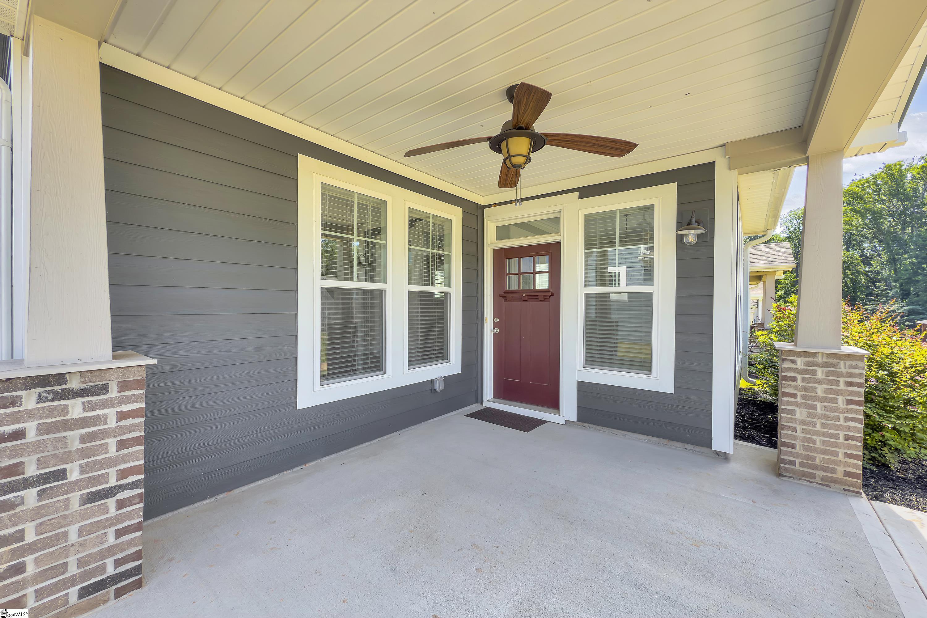 14 Cottage Knoll Circle Greenville, SC 29609