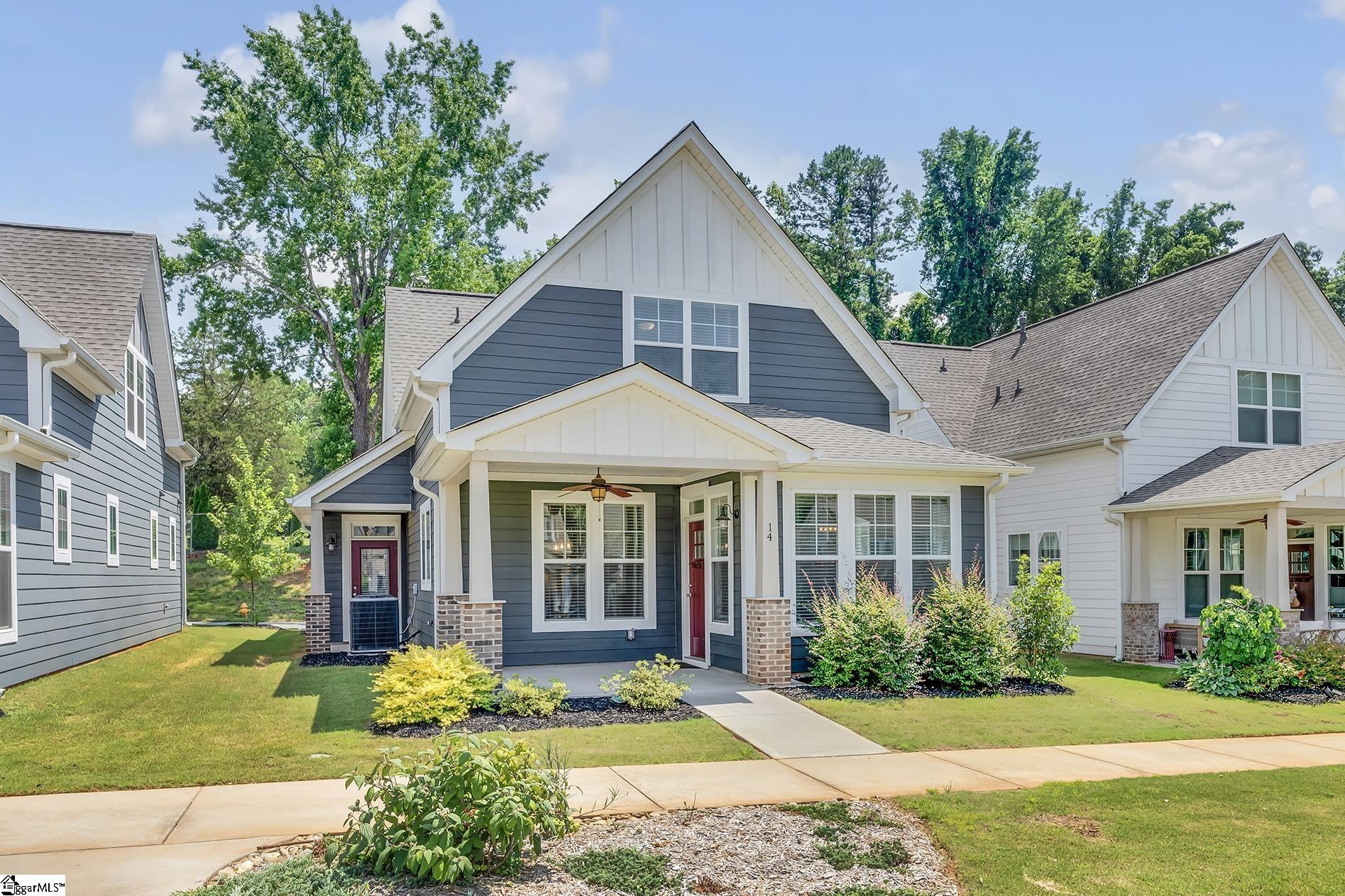 14 Cottage Knoll Circle Greenville, SC 29609